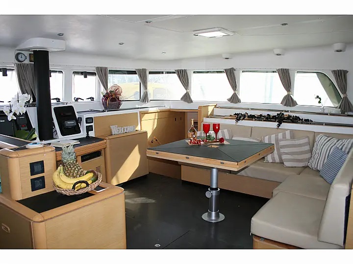 Lagoon 500 (5 cab) — photo 2