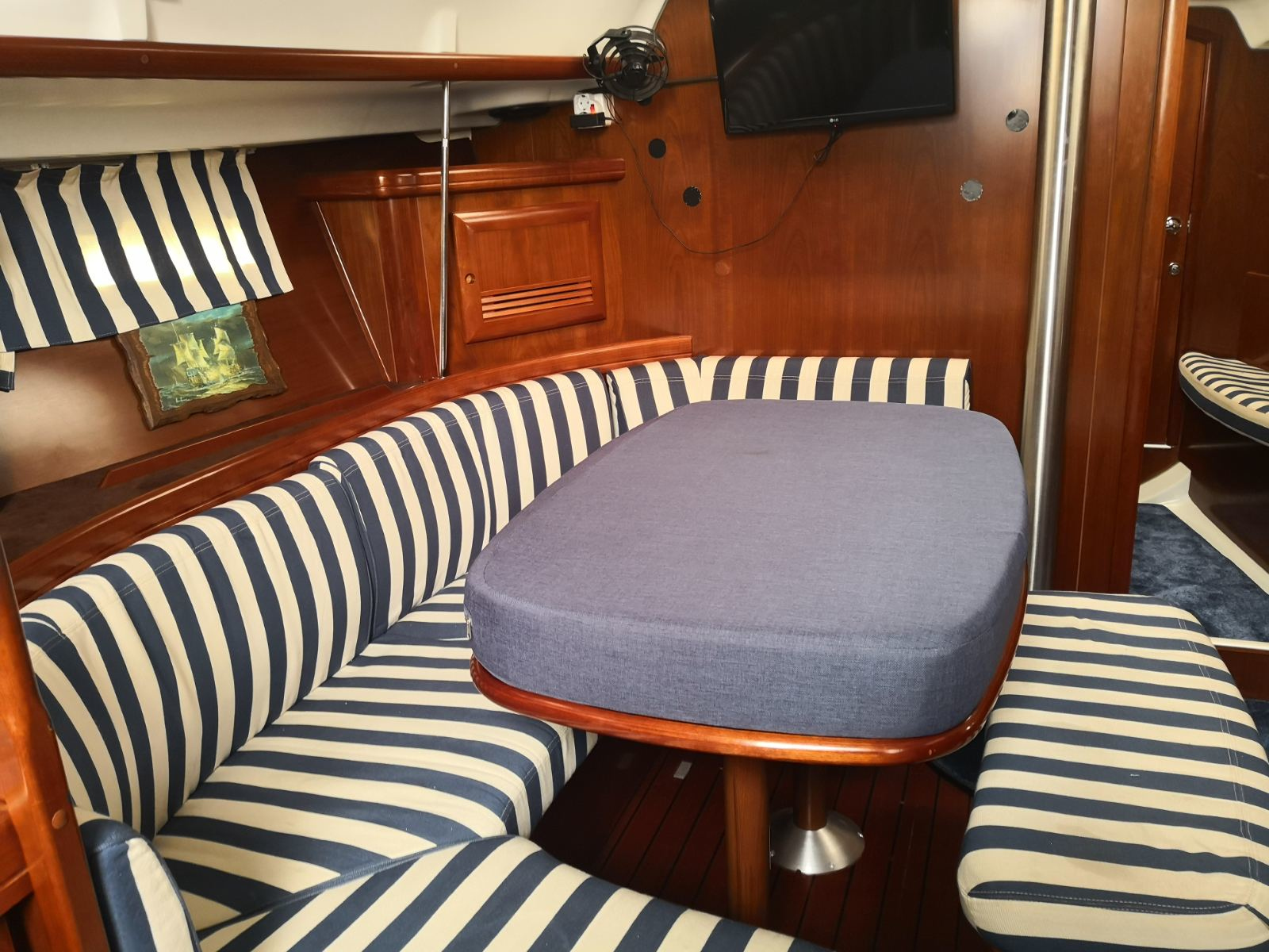 Beneteau 393 — photo 10