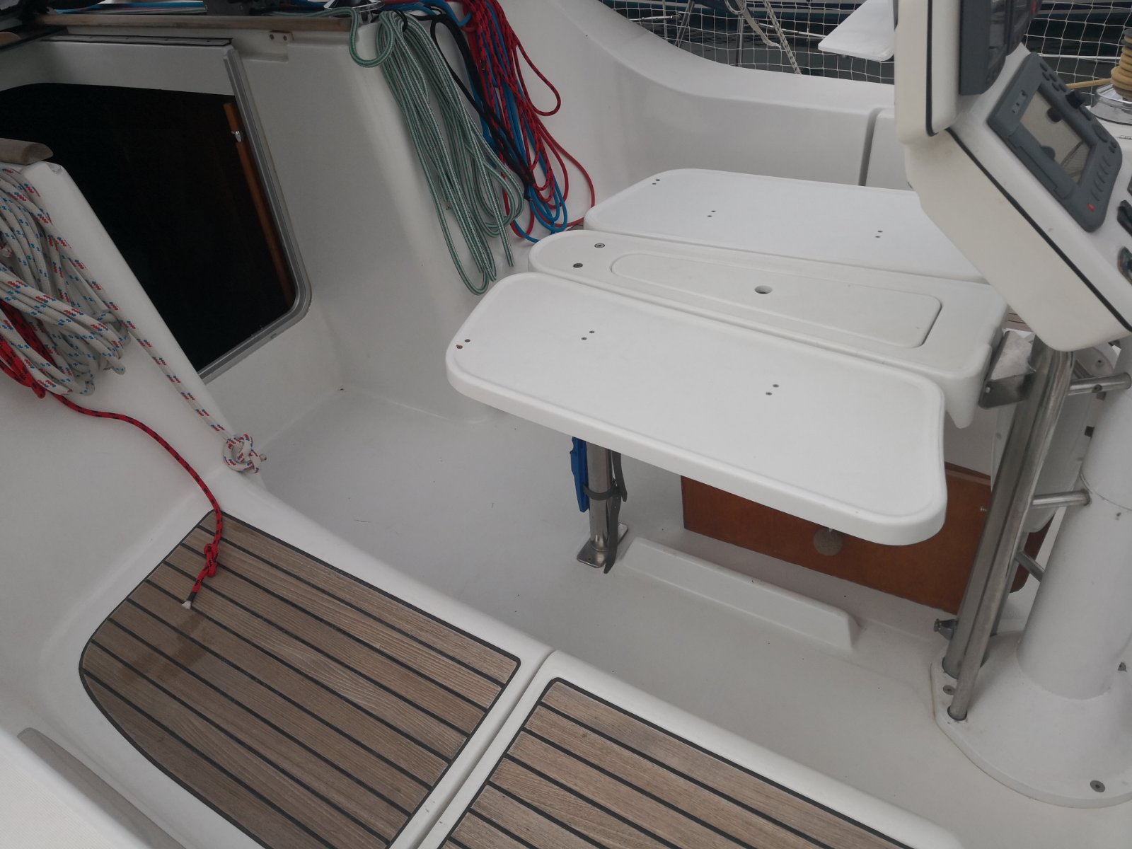 Beneteau 393 — photo 11