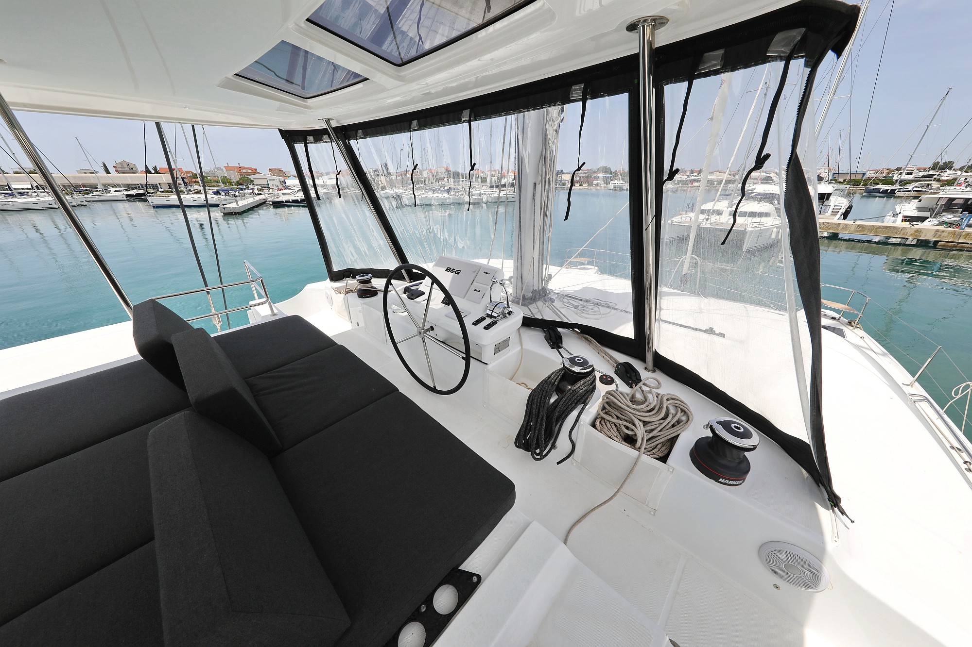 Lagoon 50/6 cab — photo 43