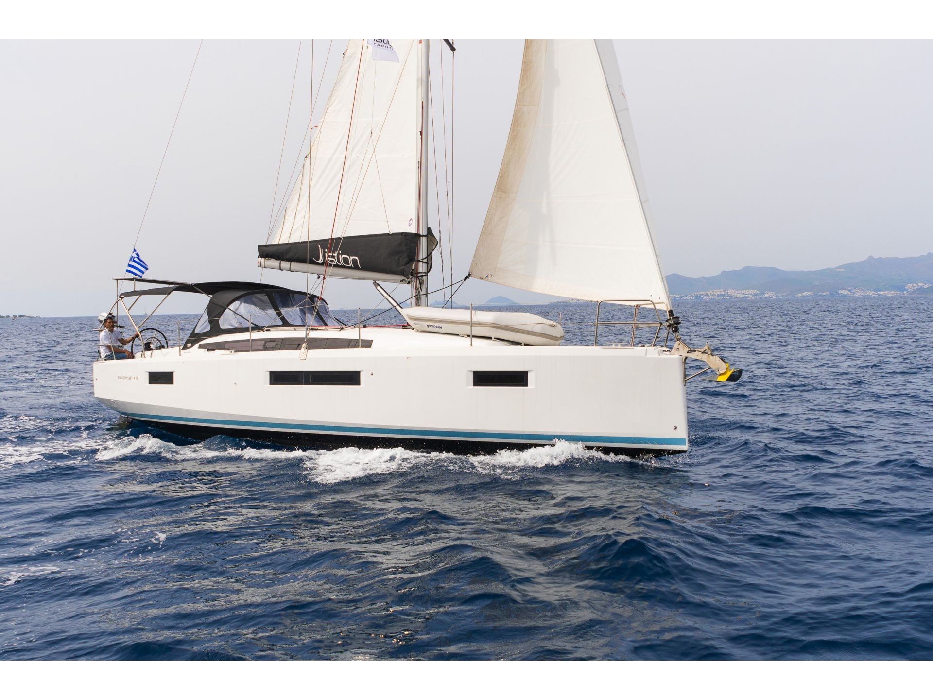 Sun Odyssey 410 — photo 1