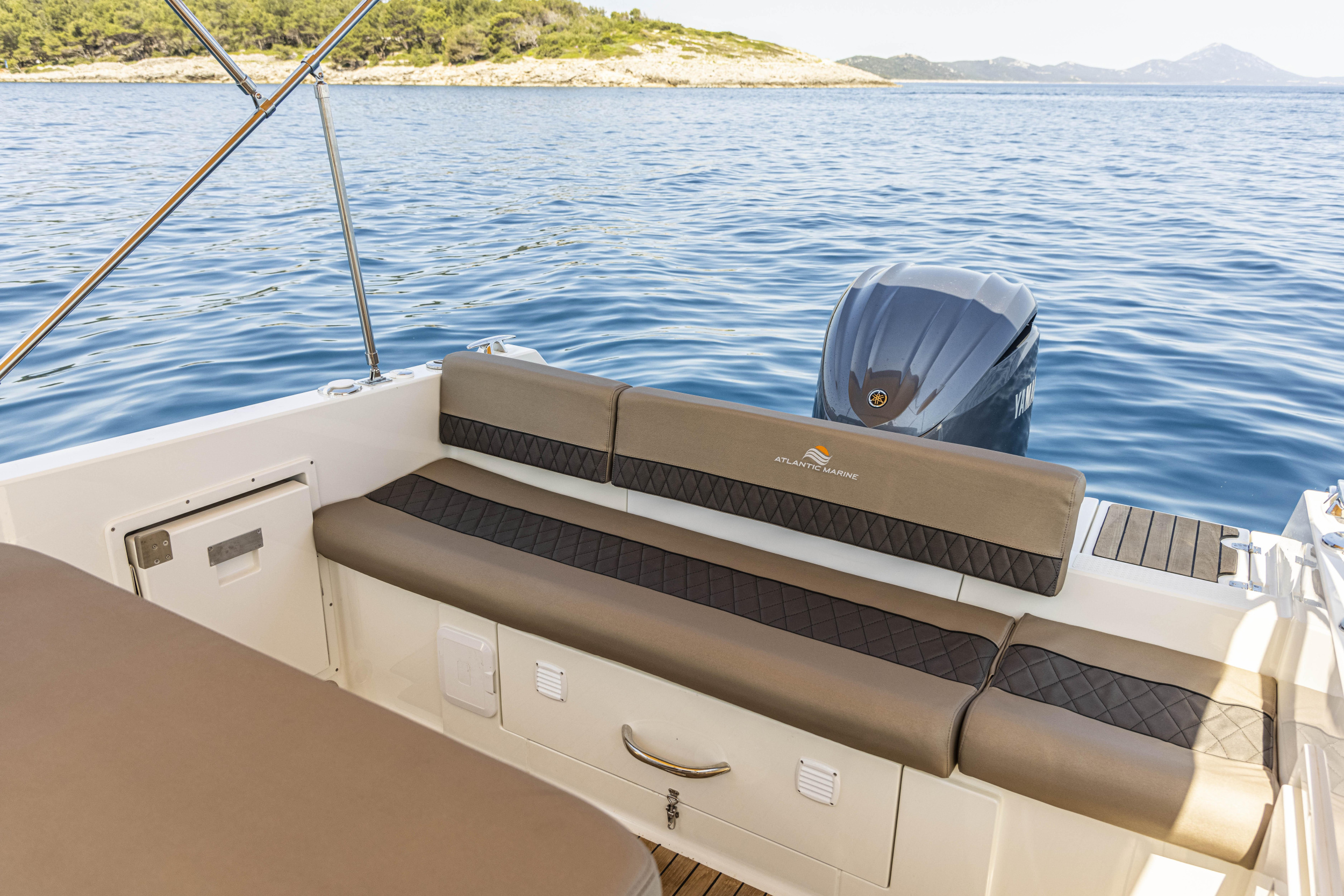 Atlantic 730 Suncruiser — photo 8