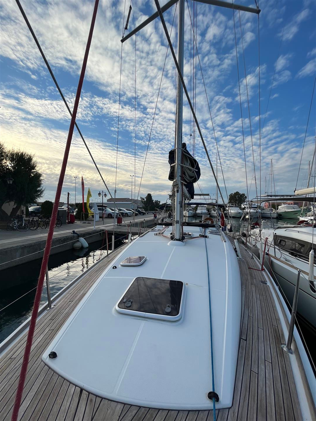 Sun Odyssey 42 i Performance — photo 3