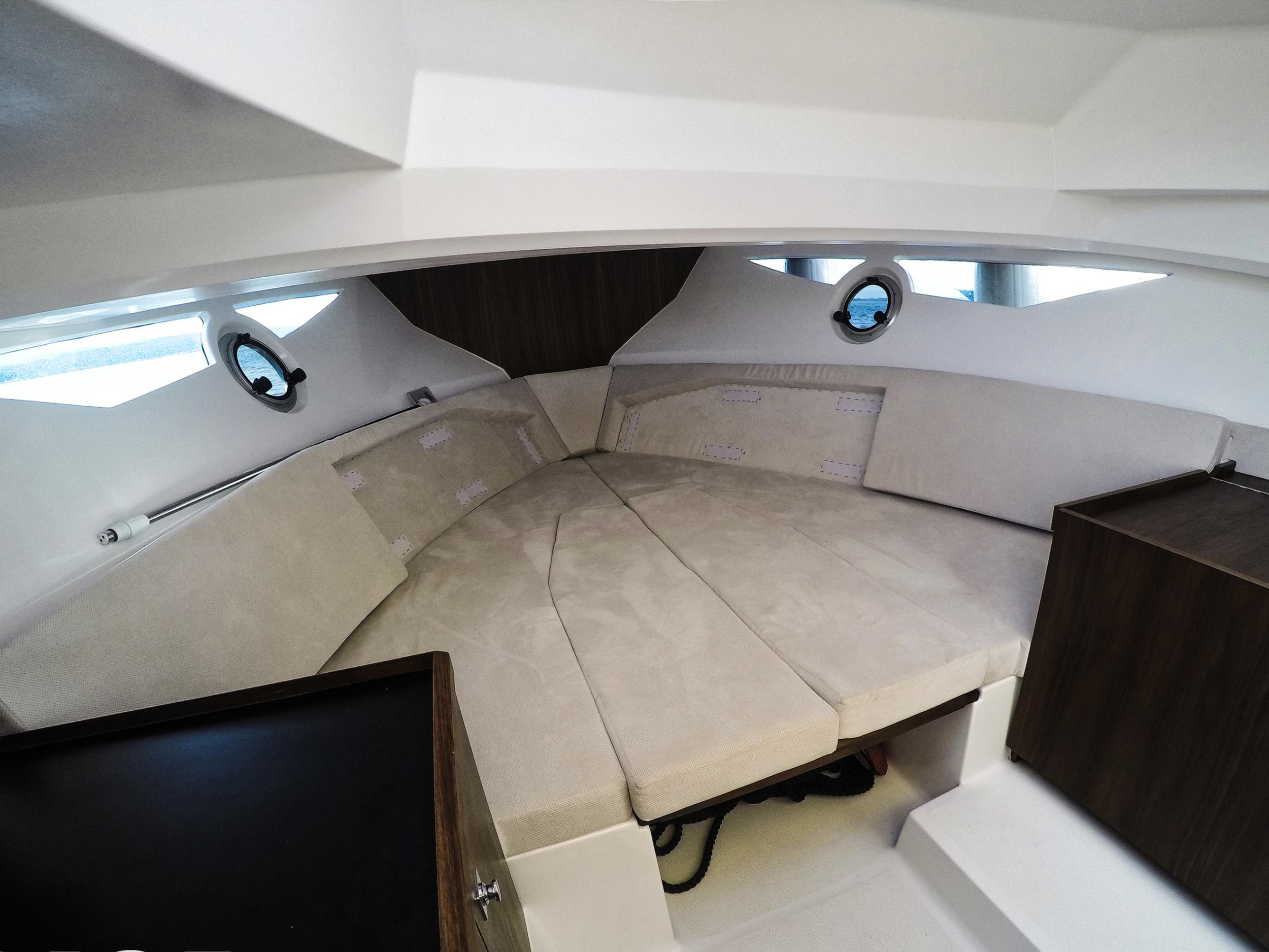 Galia 700 Sundeck — photo 14
