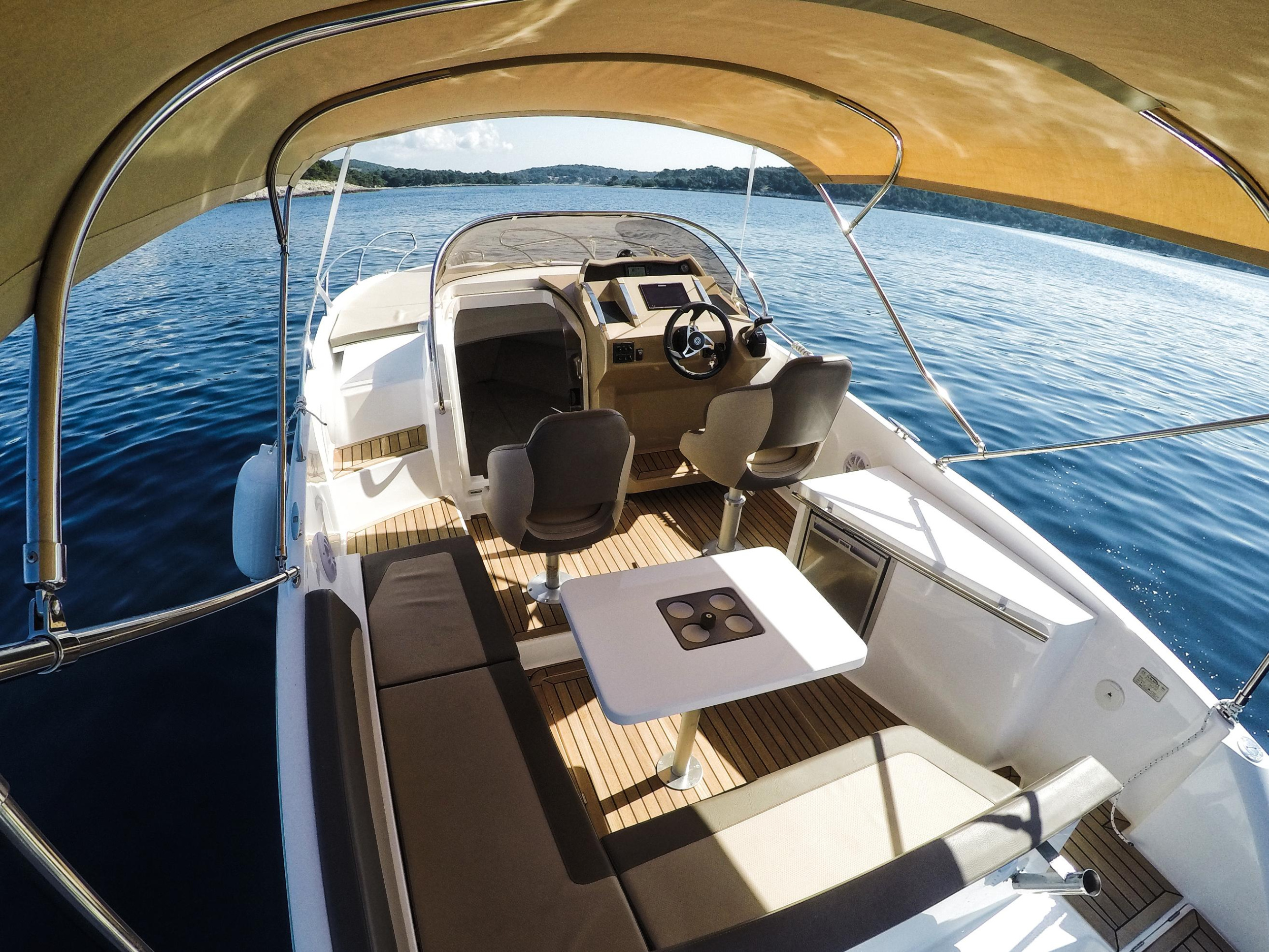 Galia 700 Sundeck — photo 6