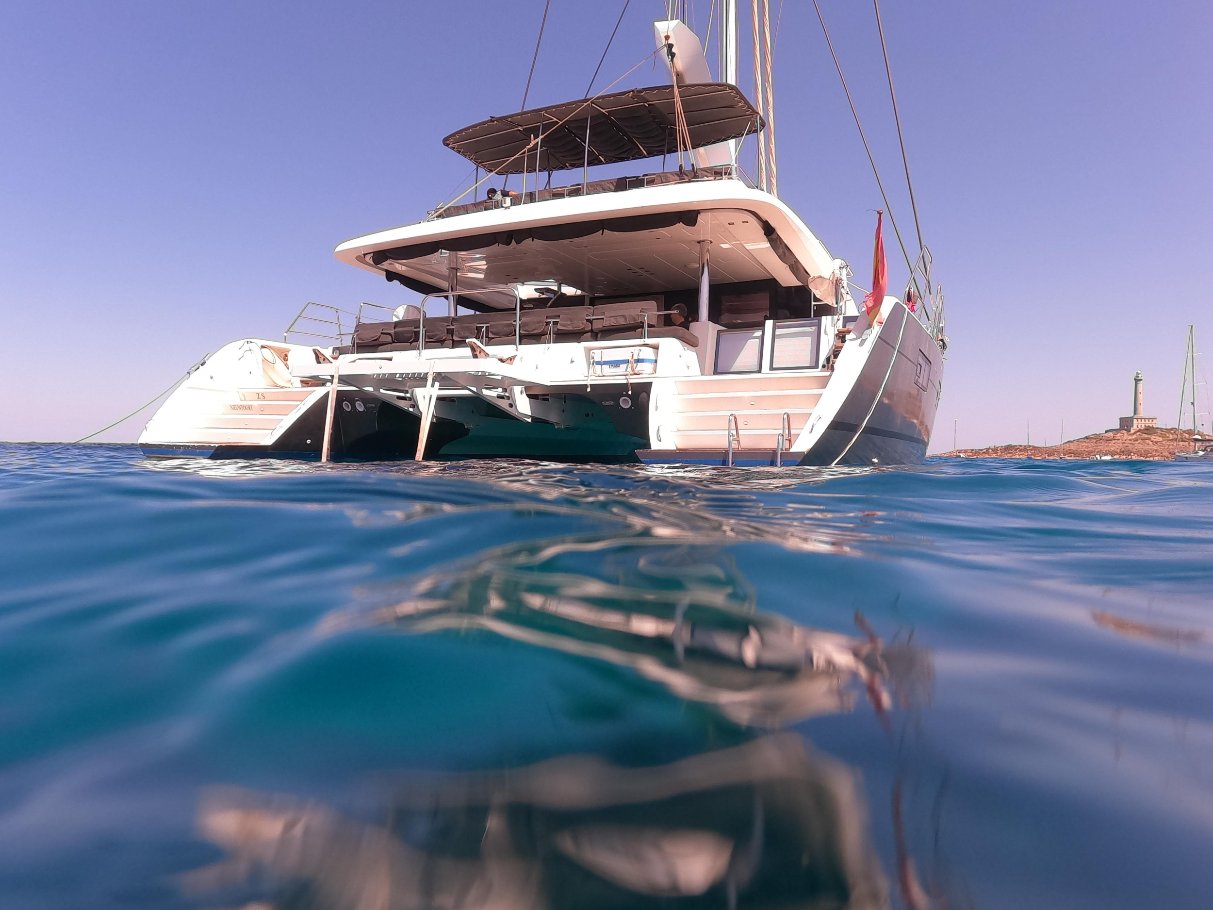 Lagoon 620 — photo 28