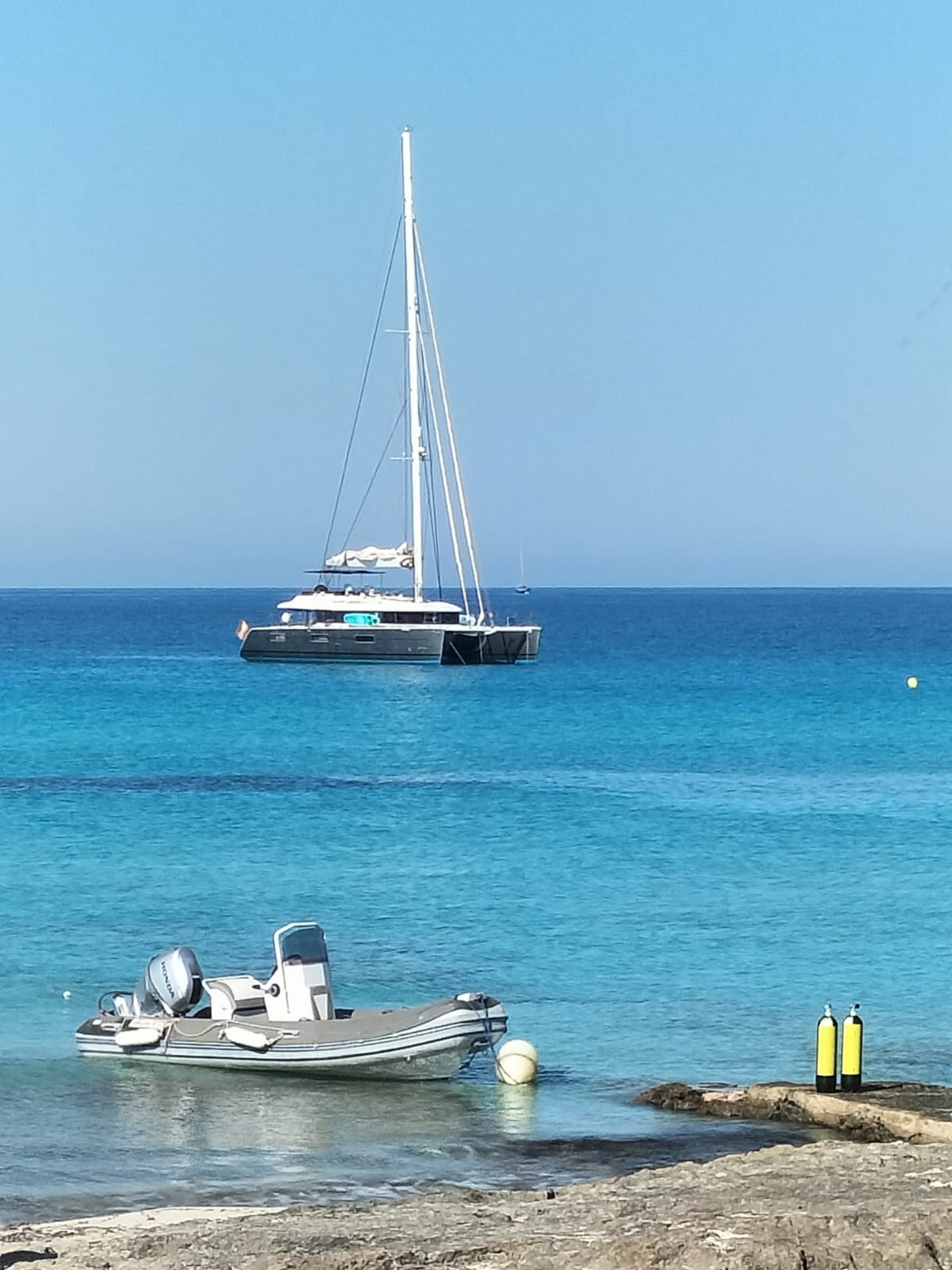 Lagoon 620 — photo 12
