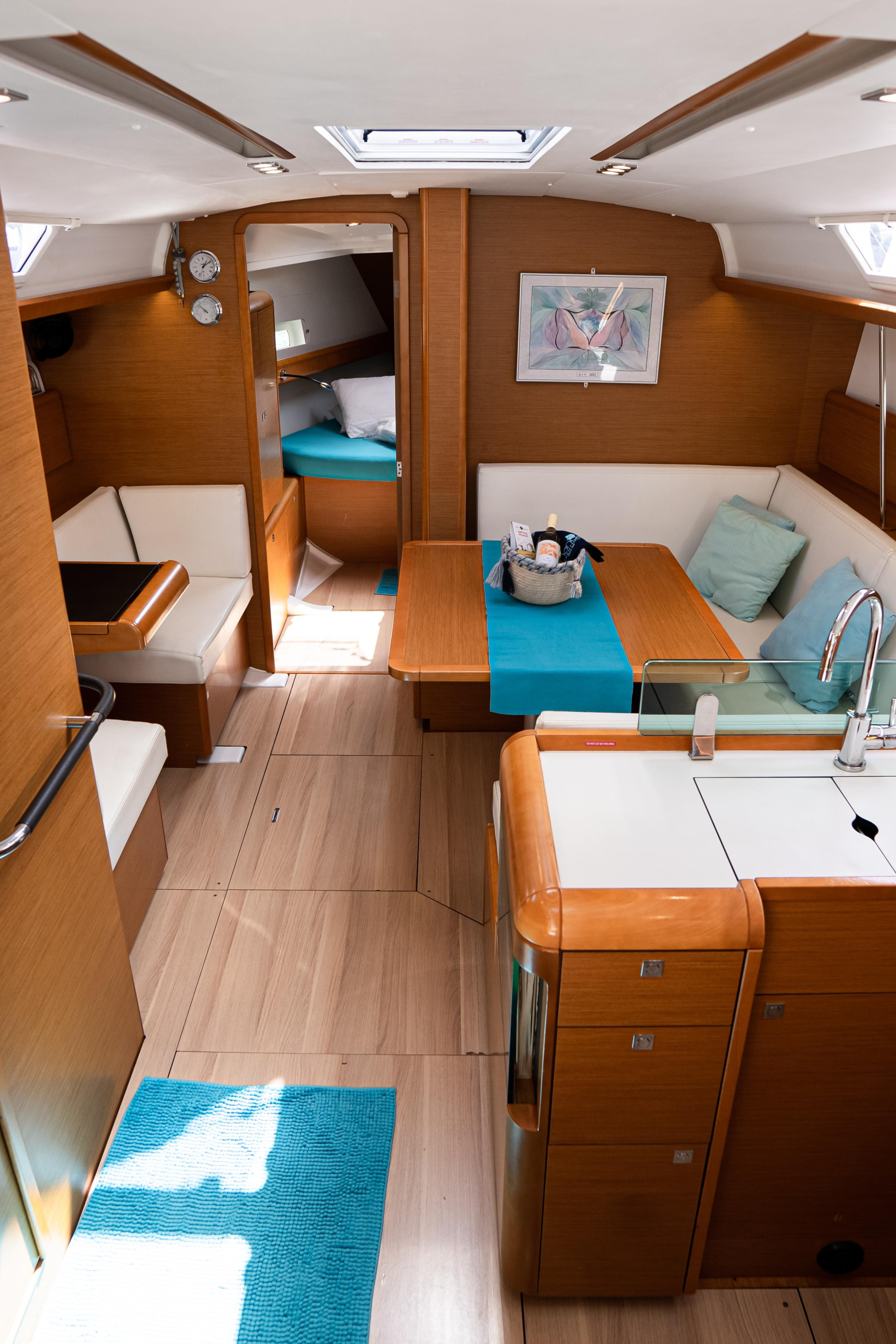 Sun Odyssey 419 — photo 2