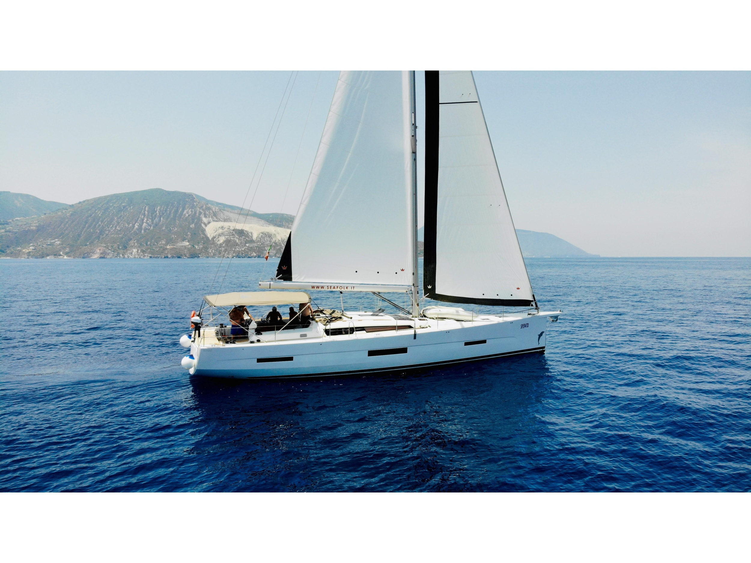 Dufour 56 Exclusive — photo 1