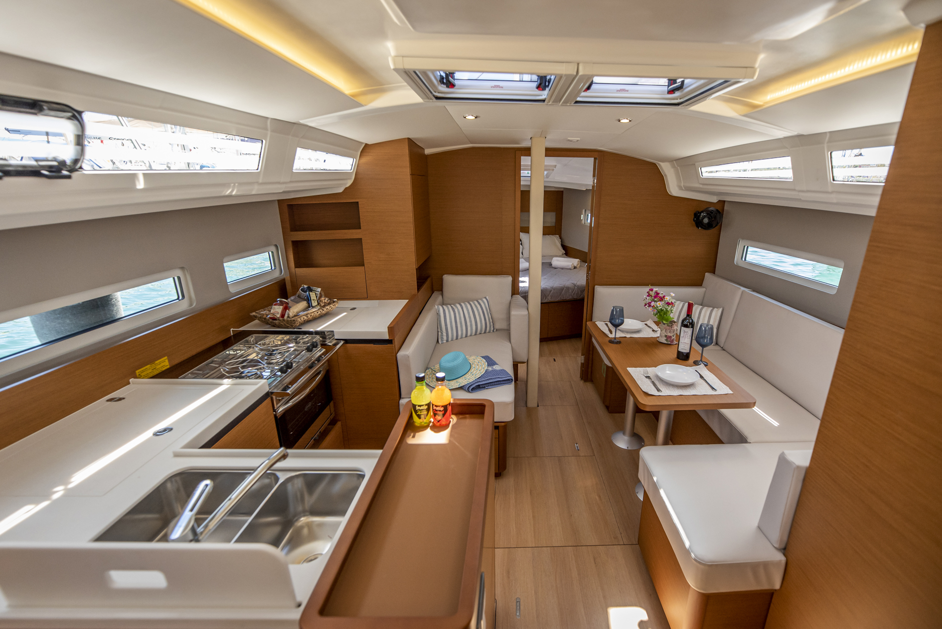 Sun Odyssey 410 — photo 12