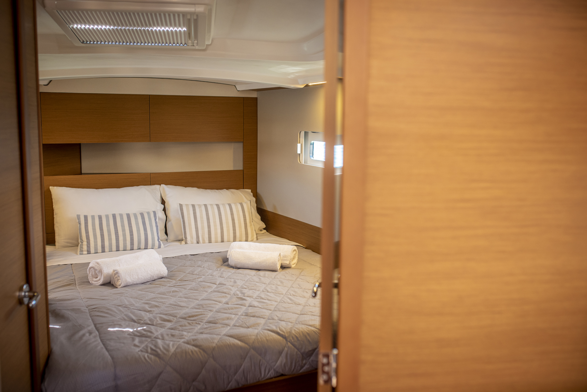 Sun Odyssey 410 — photo 18