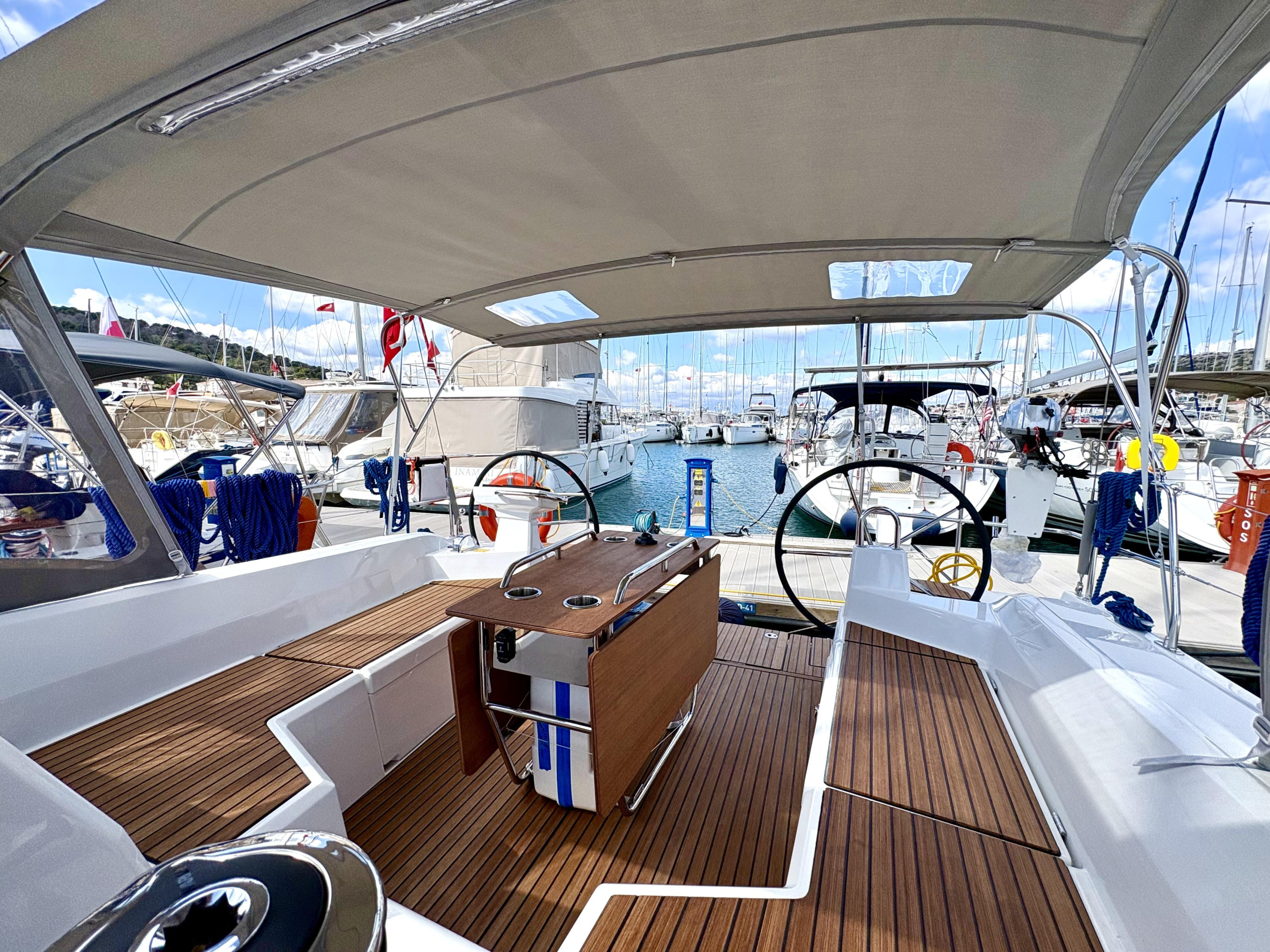 Oceanis 40.1 — photo 27