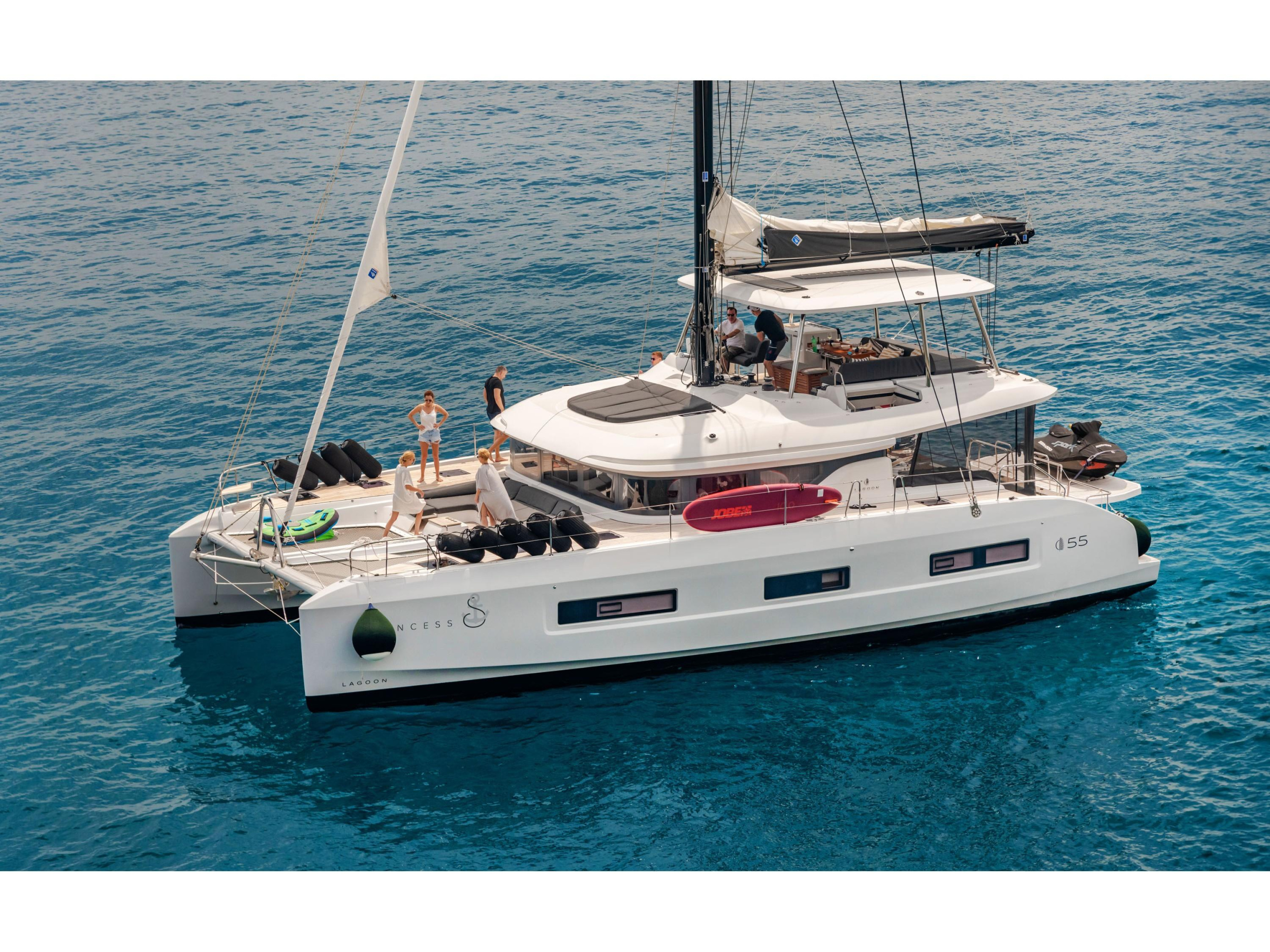 Lagoon 55 — photo 1