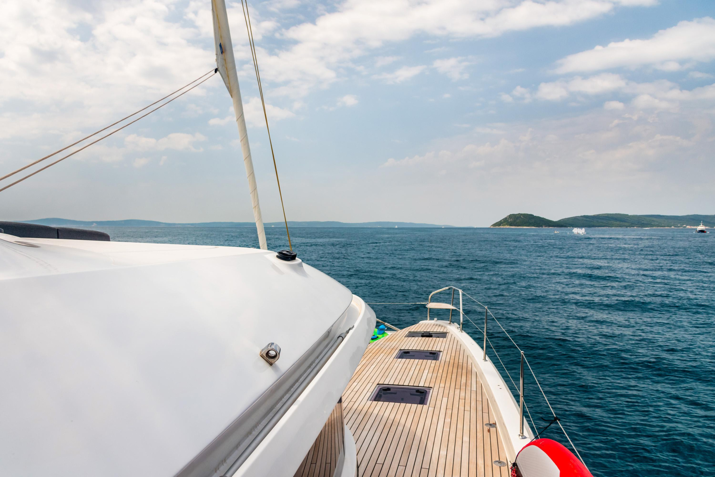 Lagoon 55 — photo 17