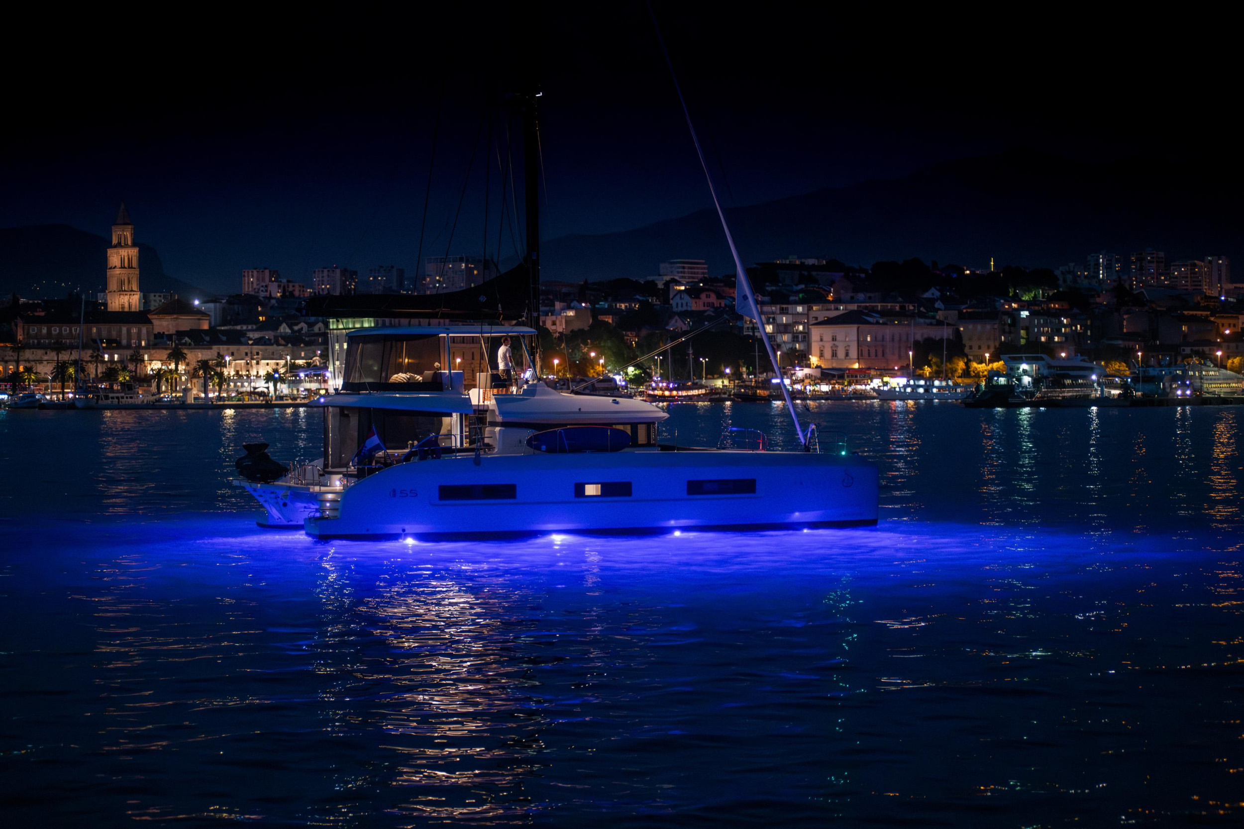 Lagoon 55 — photo 9