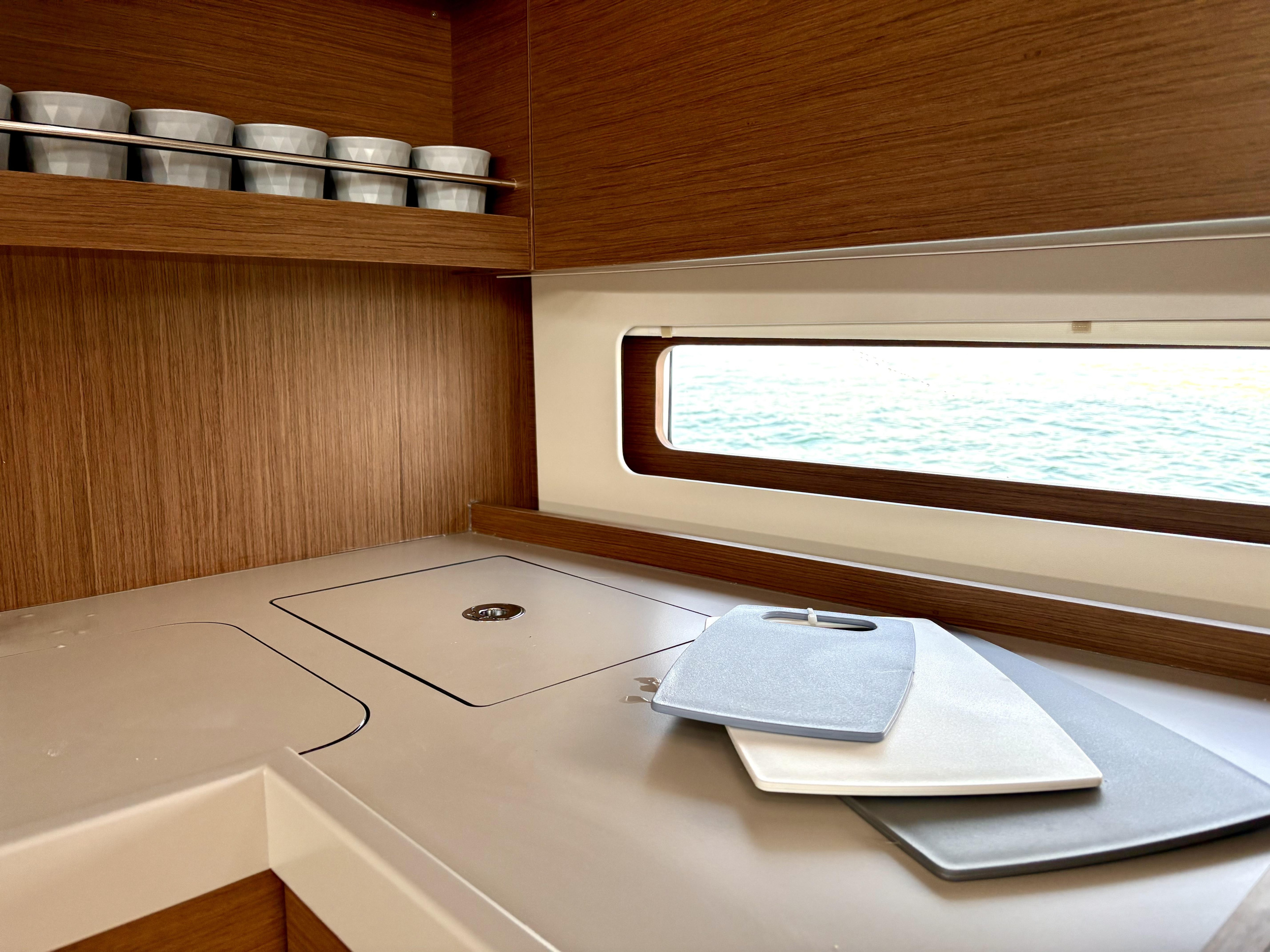 Oceanis 40.1 — photo 22