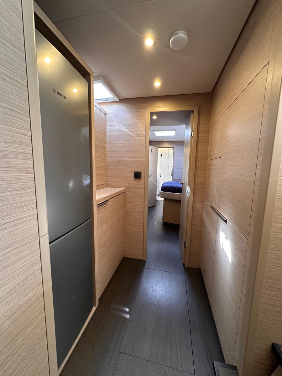 Lagoon 55 (5 cab) — photo 9