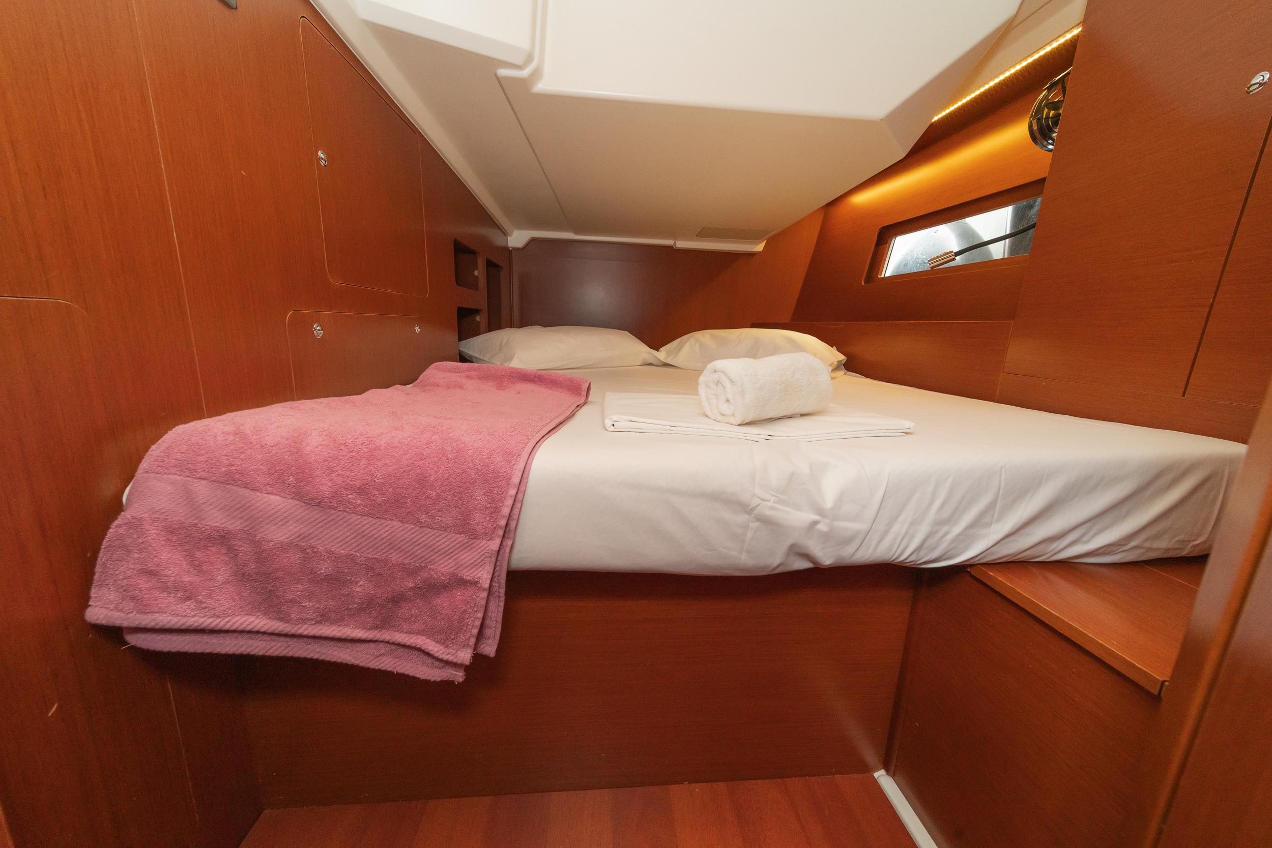 Oceanis 46.1 — photo 11