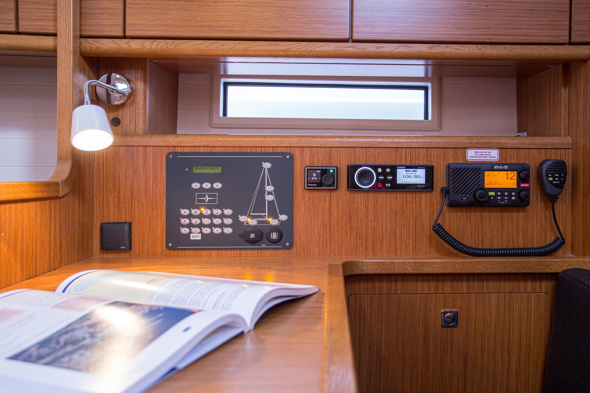 Bavaria Cruiser 41 — photo 10