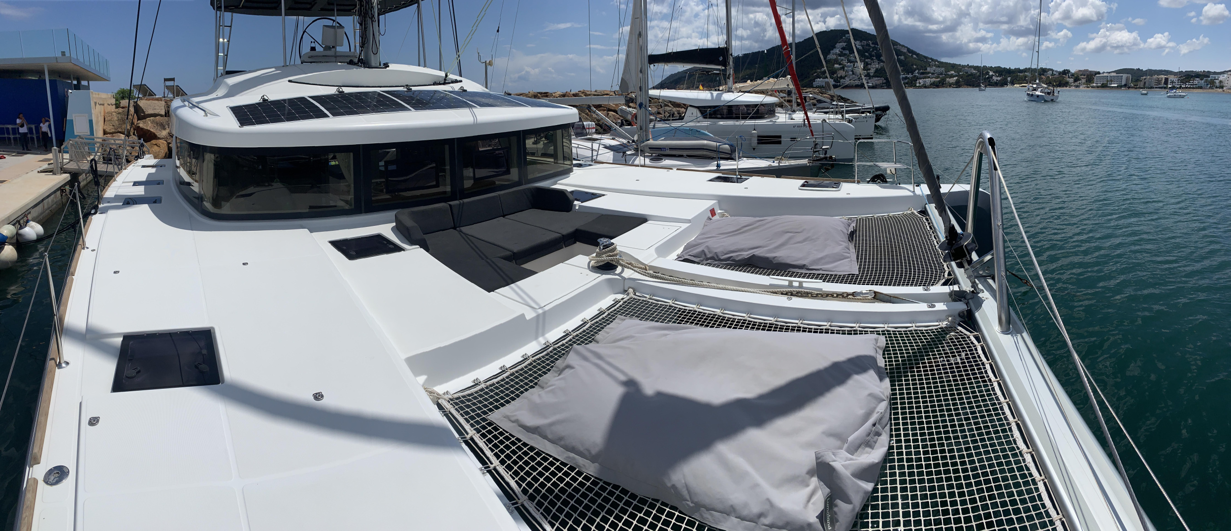 Lagoon 52F ( + crew) — photo 6