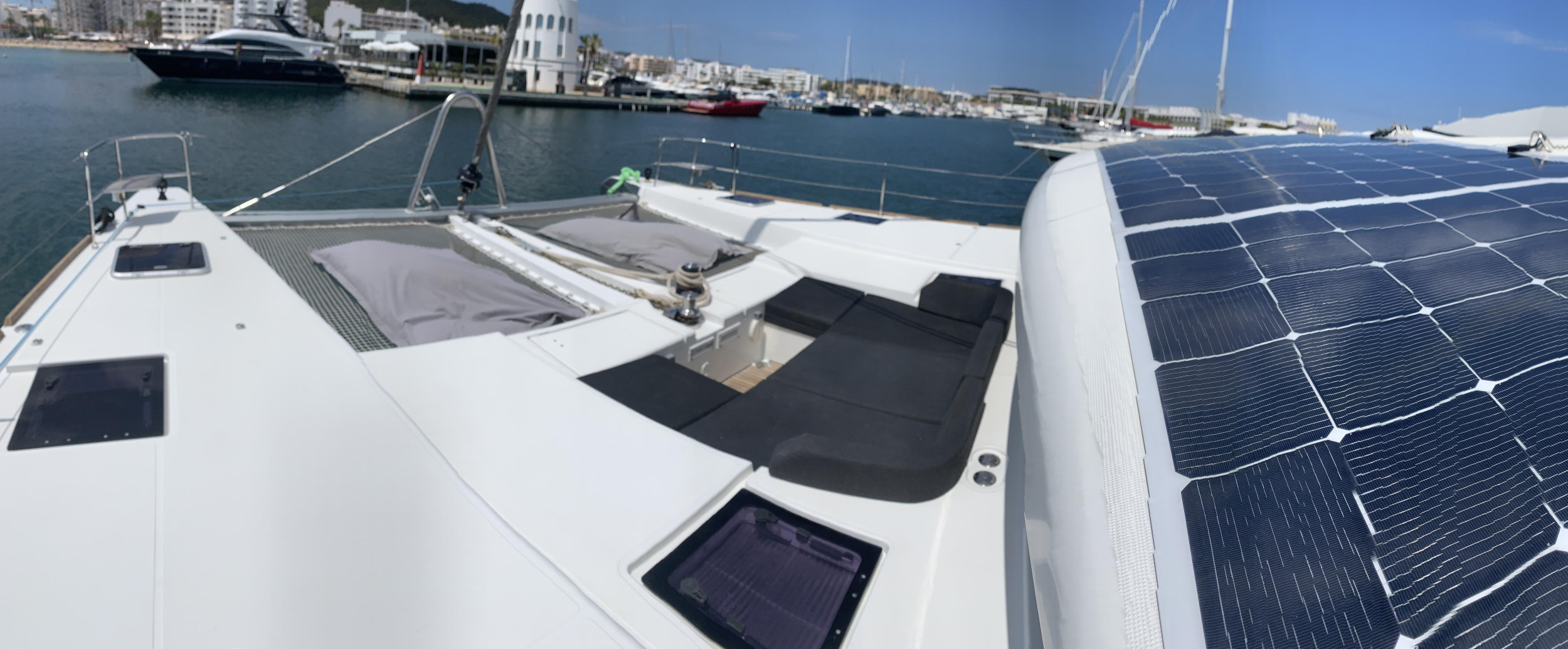 Lagoon 52F ( + crew) — photo 43