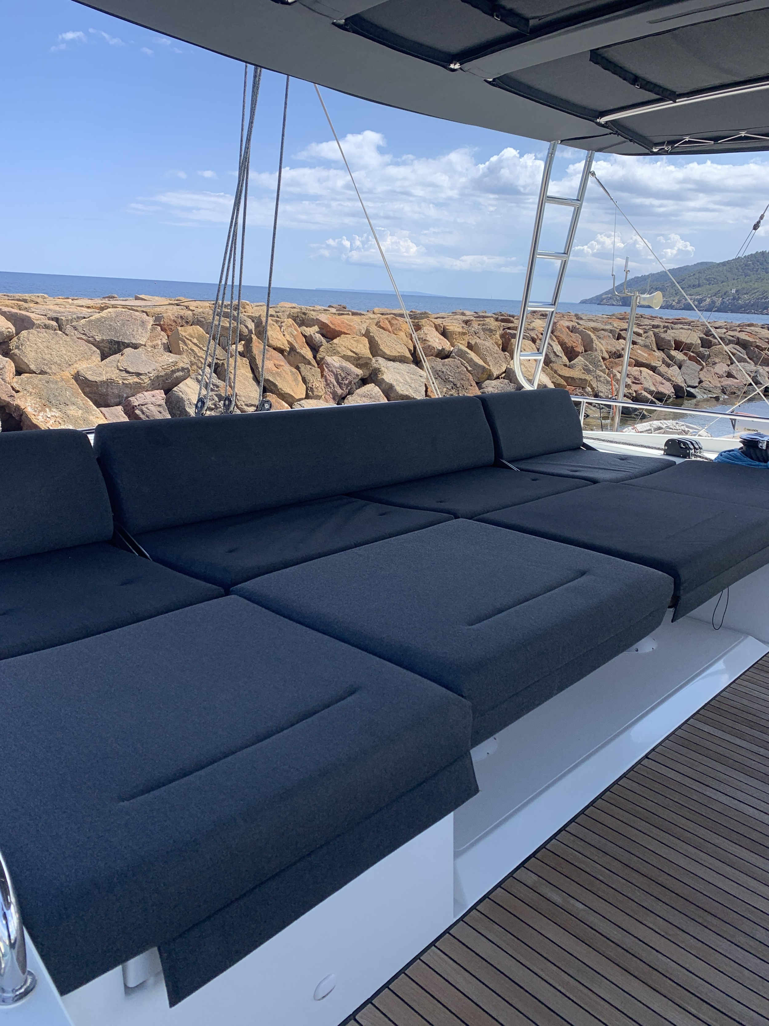 Lagoon 52F ( + crew) — photo 34