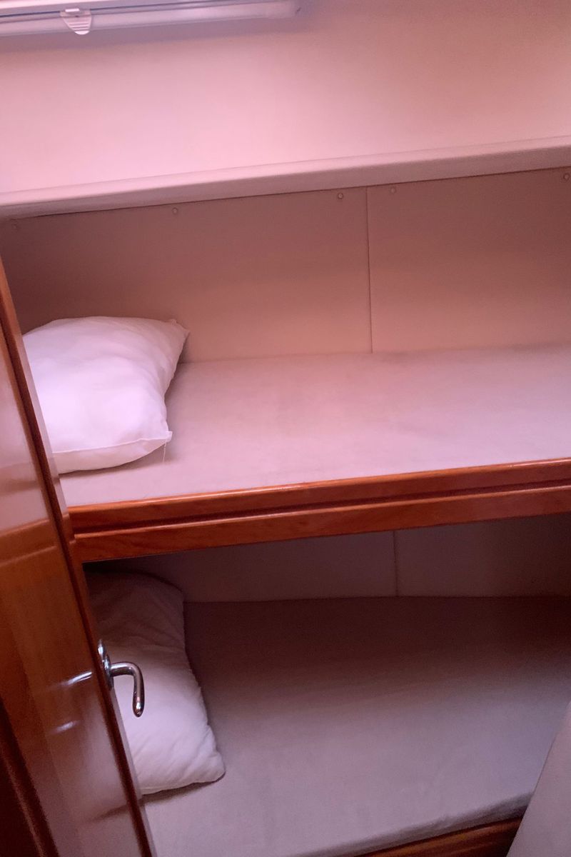 Bavaria 50 — photo 9