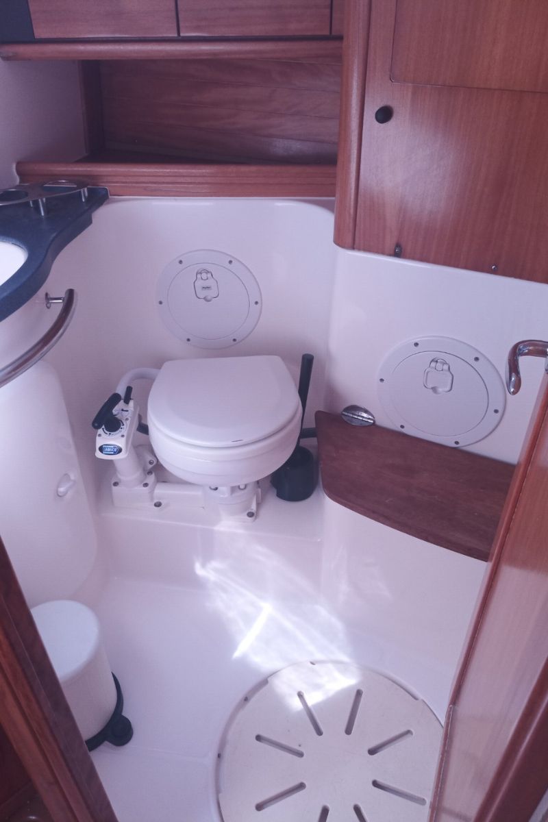 Bavaria 50 — photo 3