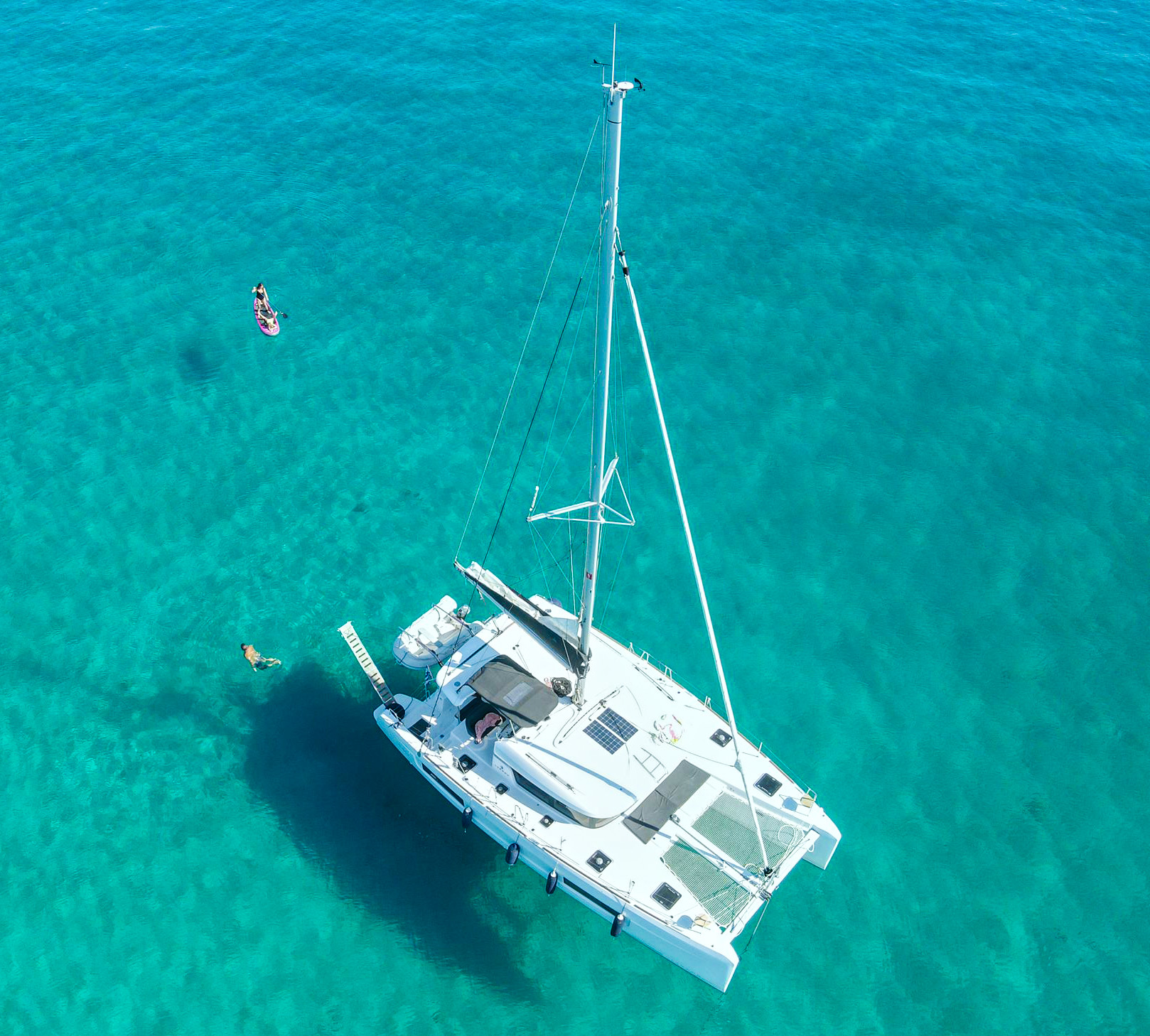 Lagoon 40 — photo 5