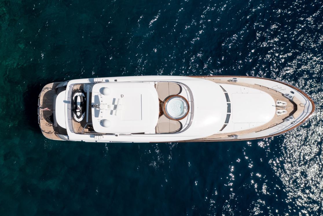 Motoryacht — photo 23