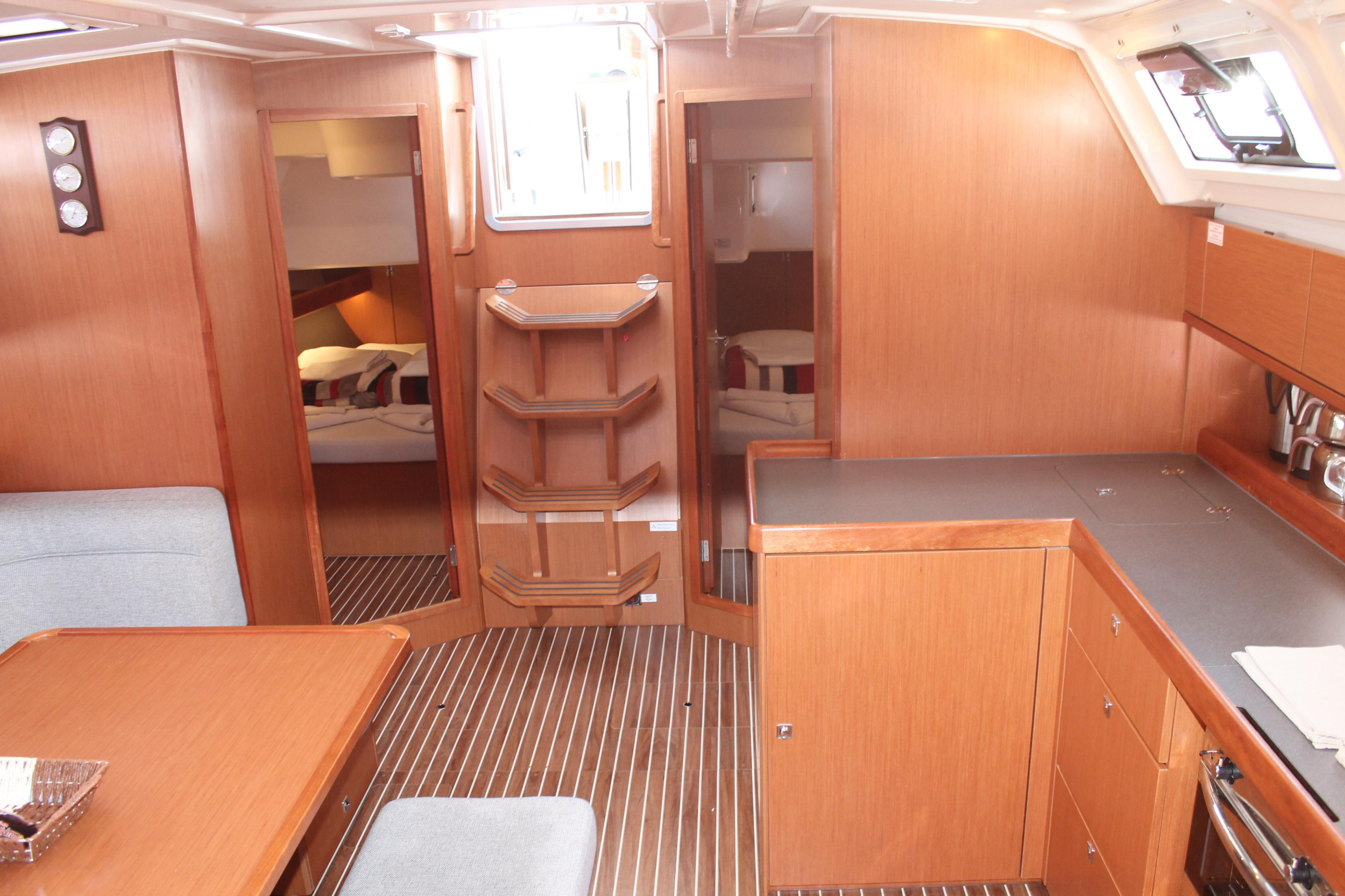 Bavaria Cruiser 46 — photo 10