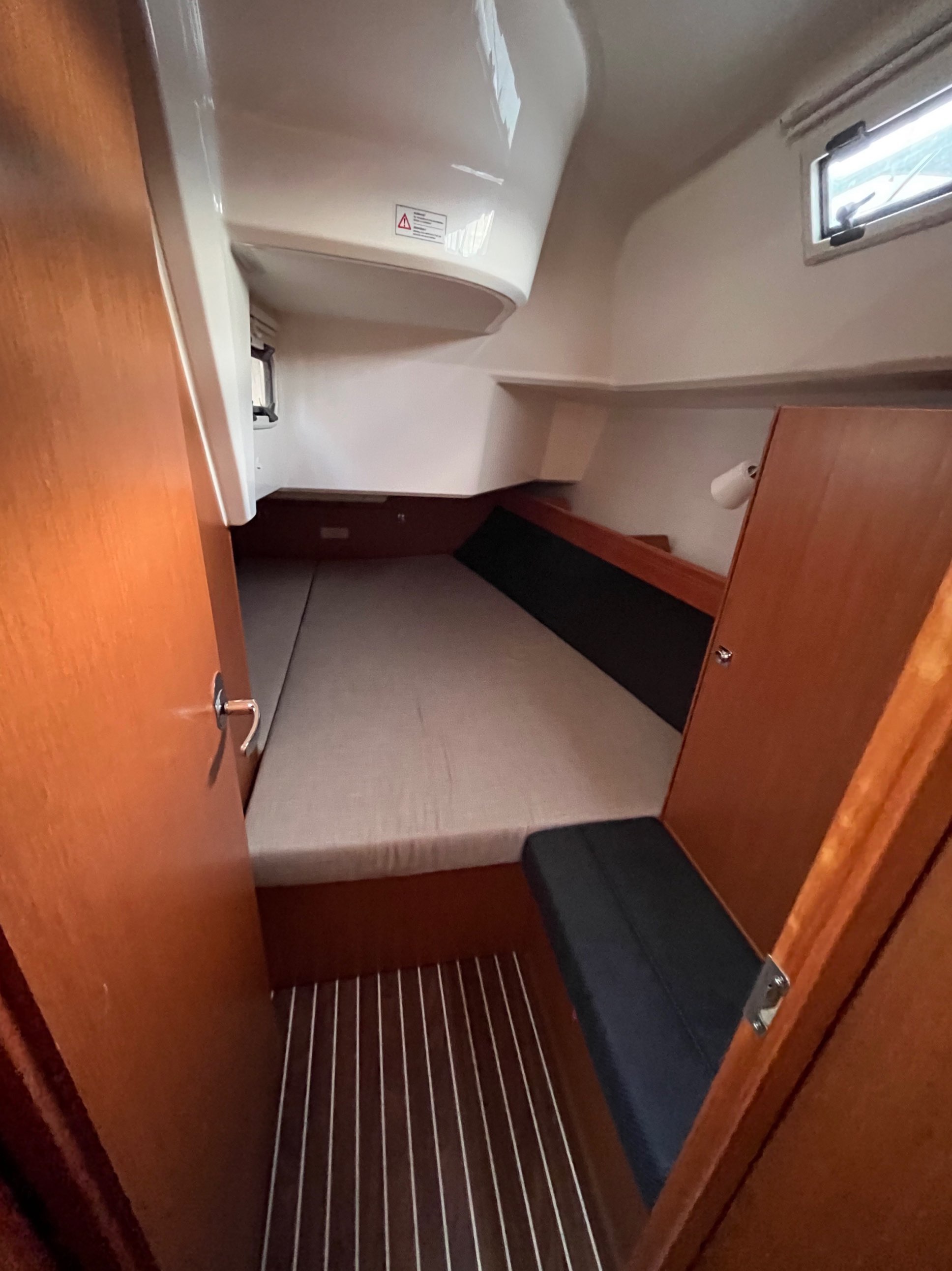 Bavaria Cruiser 37 — photo 5