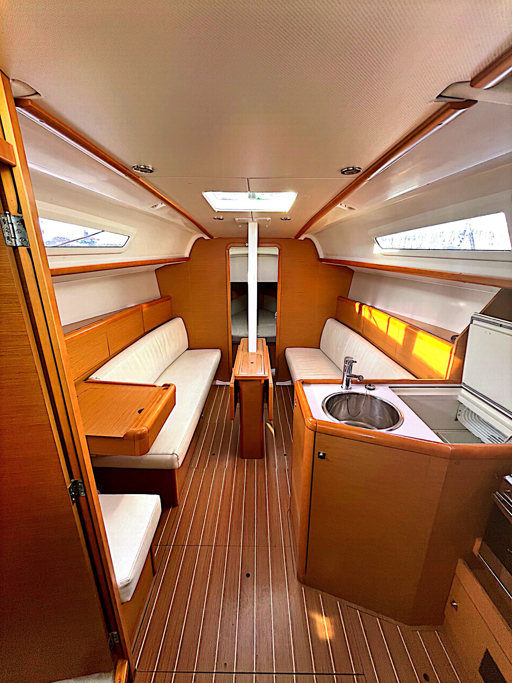 Sun Odyssey 33i — photo 14