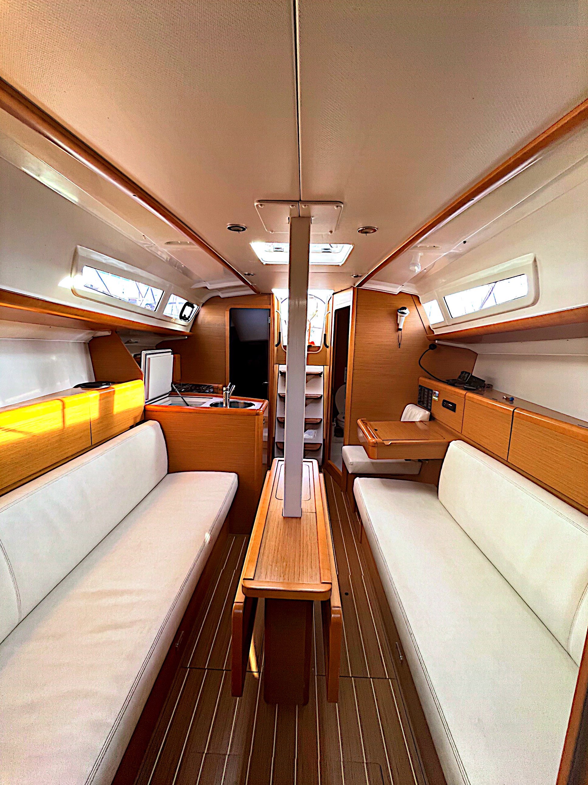 Sun Odyssey 33i — photo 16