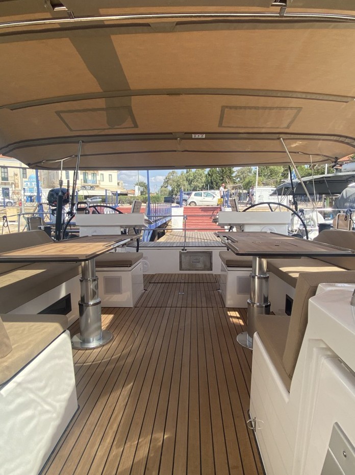 Bavaria C57 Style — photo 12