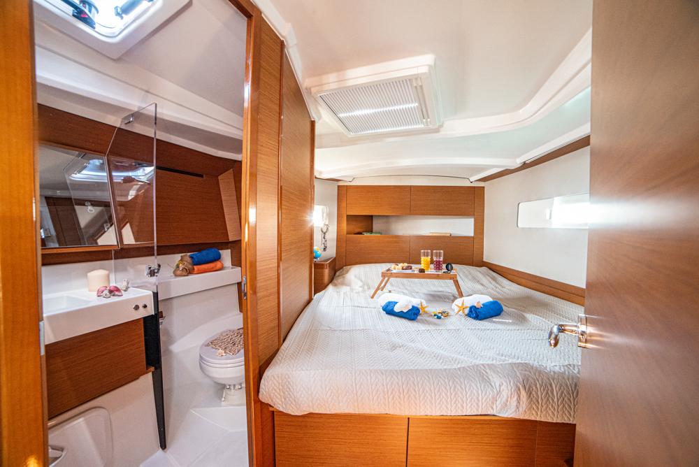 Sun Odyssey 410 — photo 16