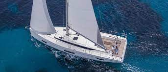 Bavaria C42 — photo 3