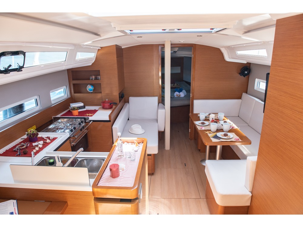 Sun Odyssey 410 — photo 27