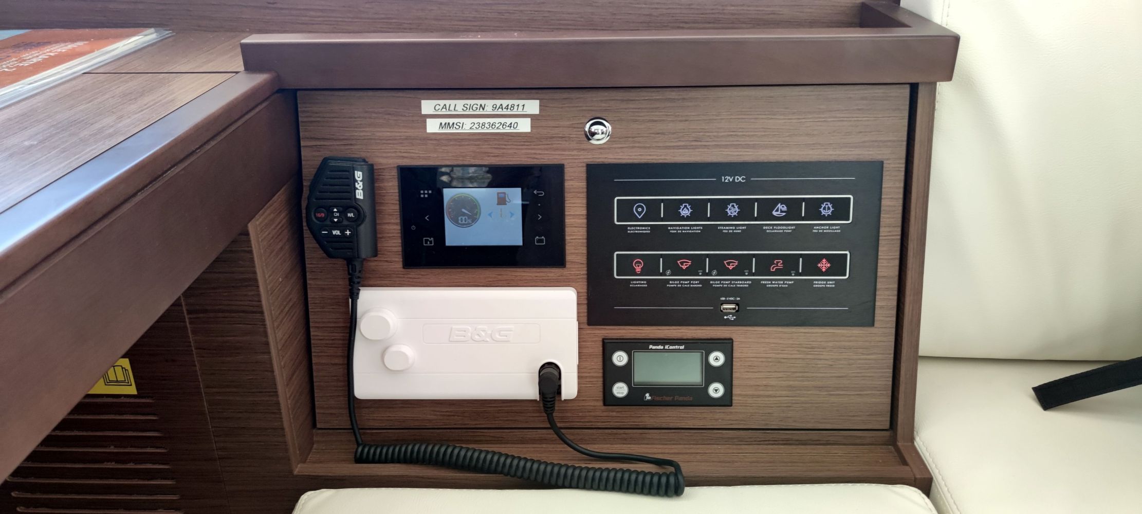 Lagoon 40 — photo 28