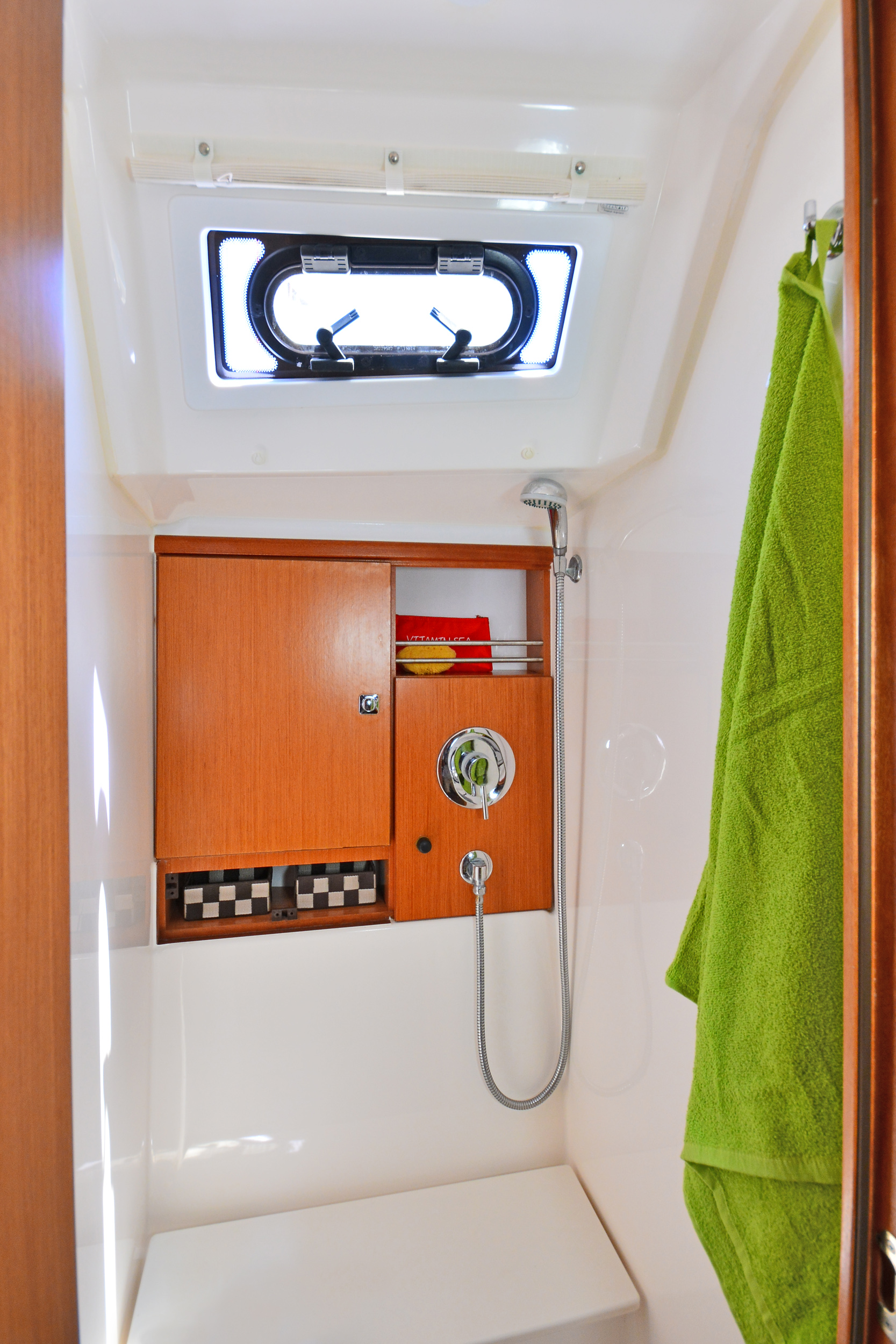 Bavaria Cruiser 46 — photo 20