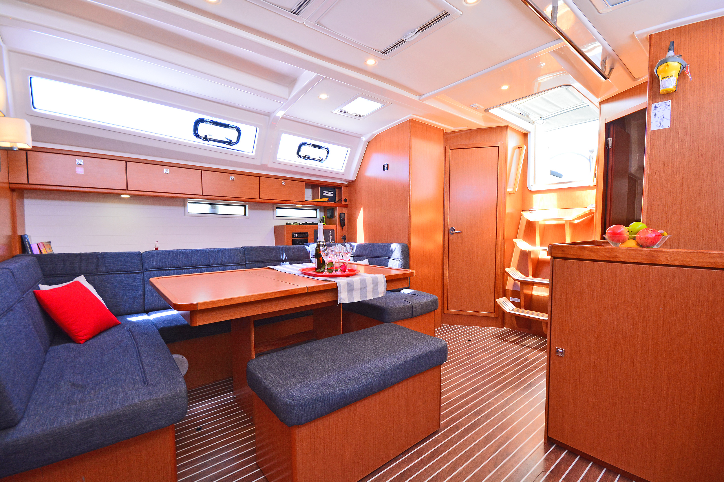 Bavaria Cruiser 46 — photo 5