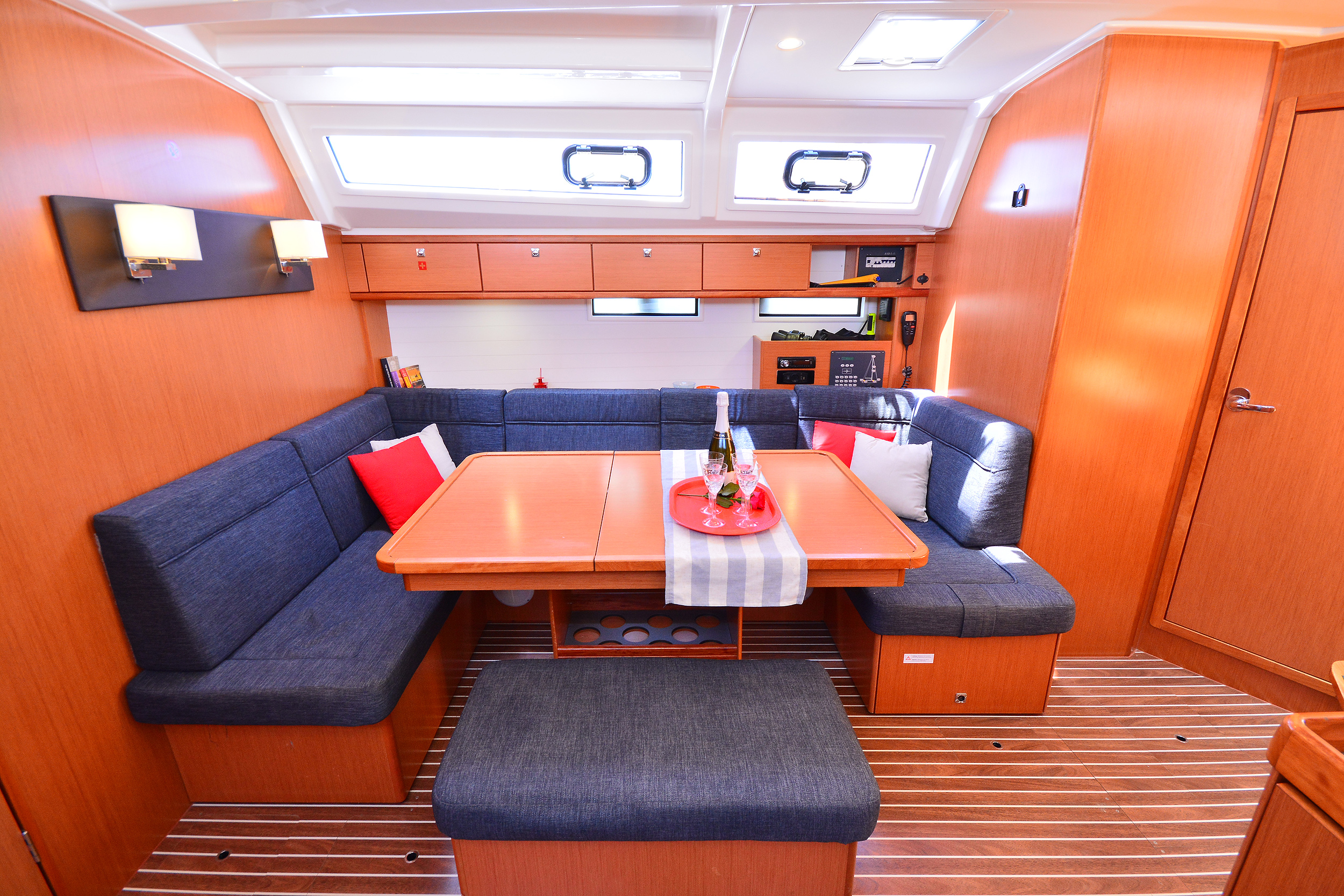 Bavaria Cruiser 46 — photo 17