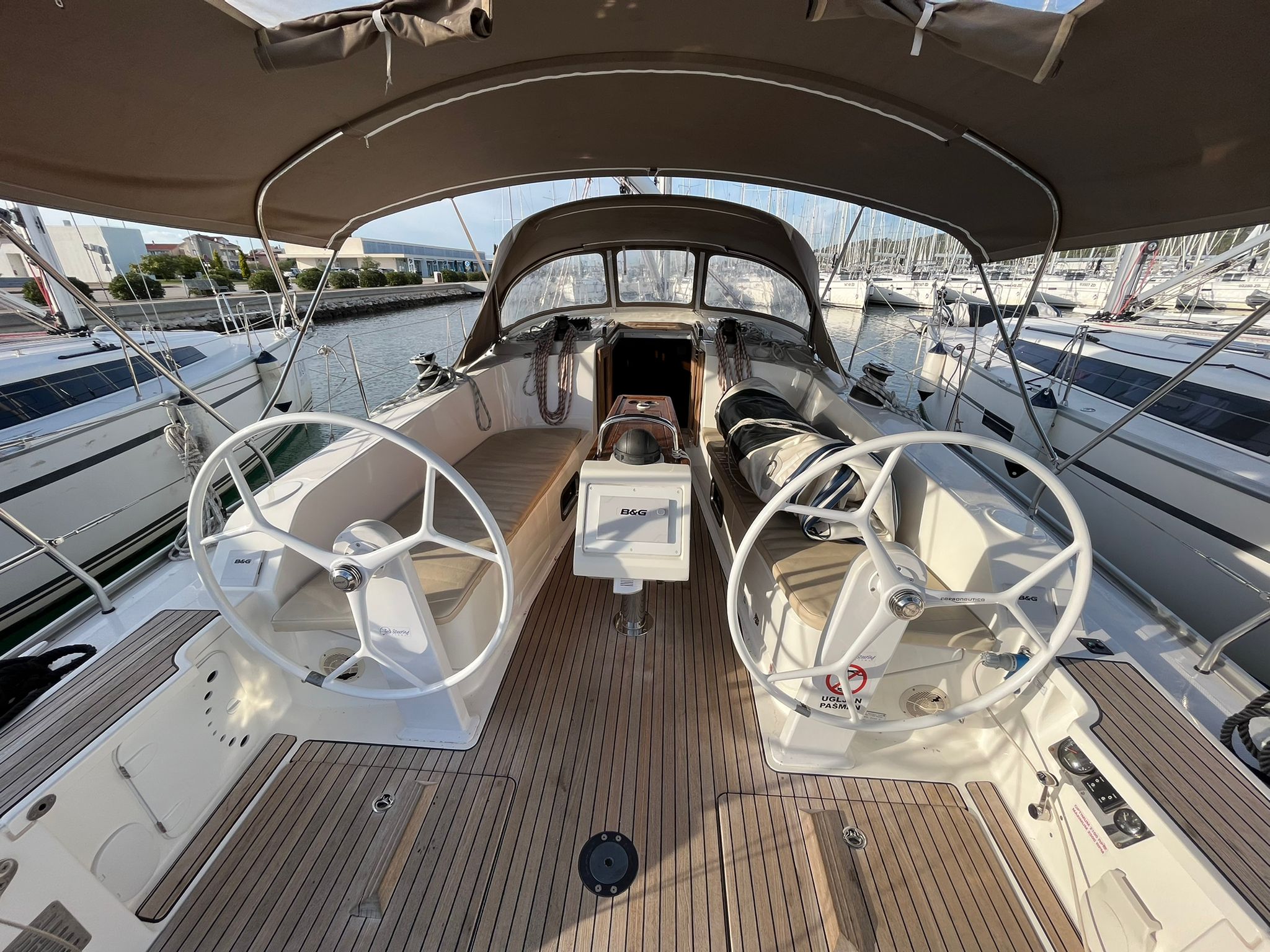 Bavaria Cruiser 41 — photo 12