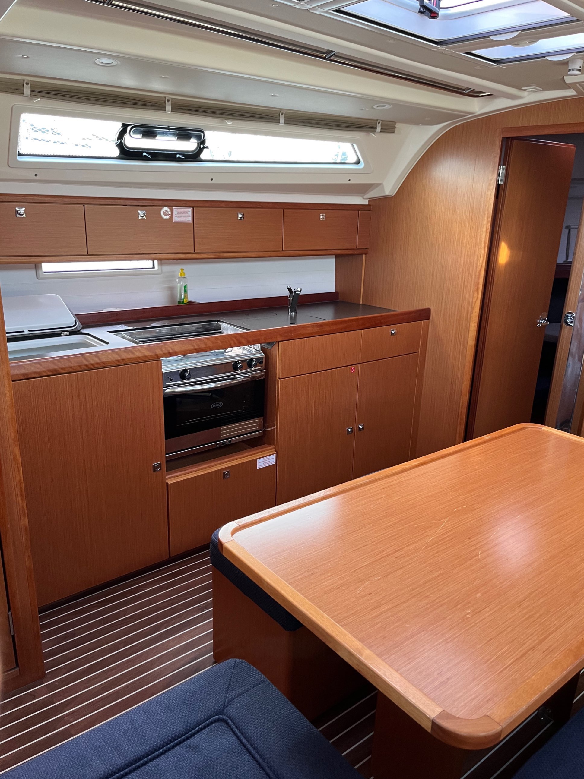 Bavaria Cruiser 41 — photo 7