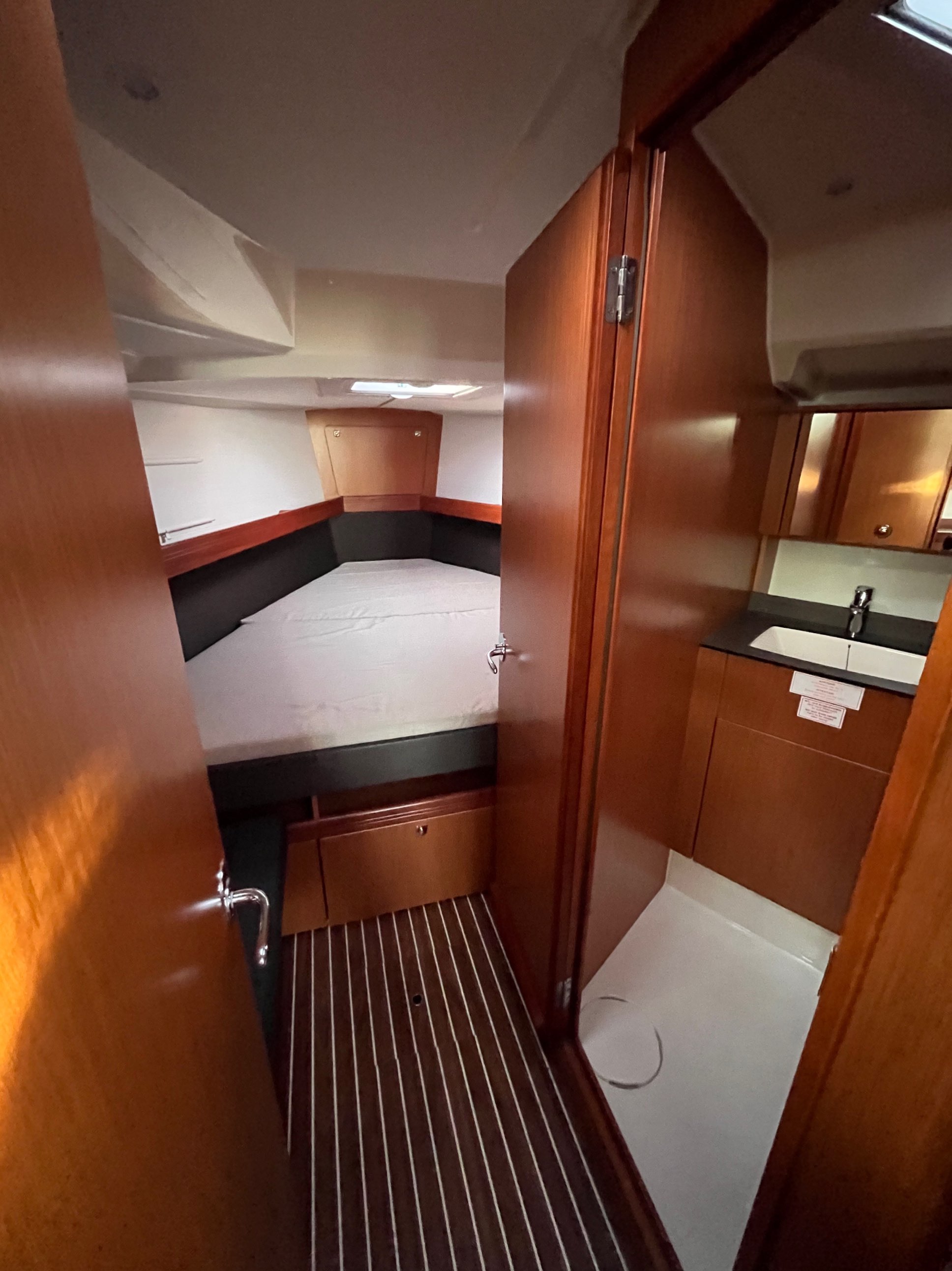 Bavaria Cruiser 41 — photo 4
