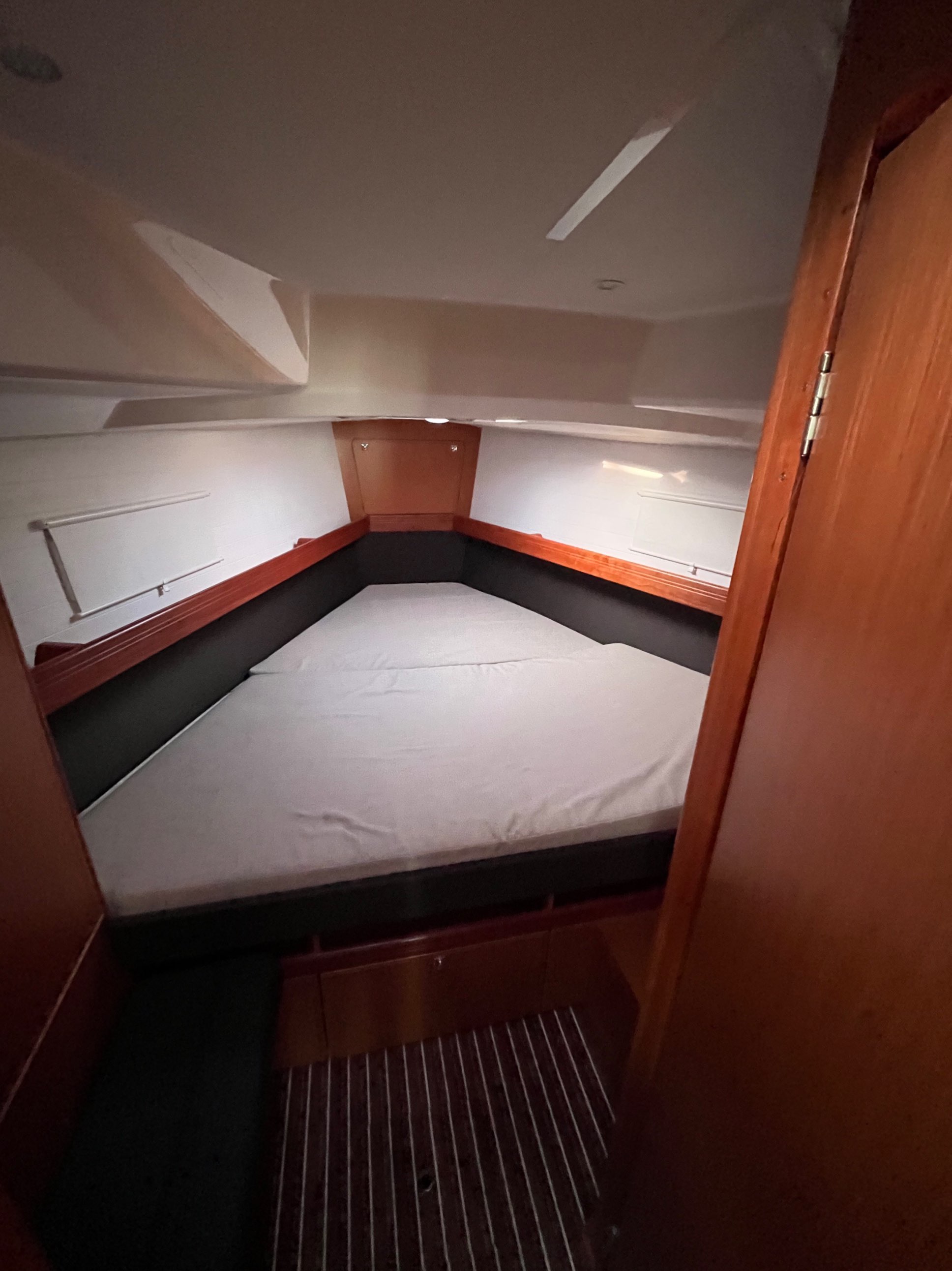Bavaria Cruiser 41 — photo 13