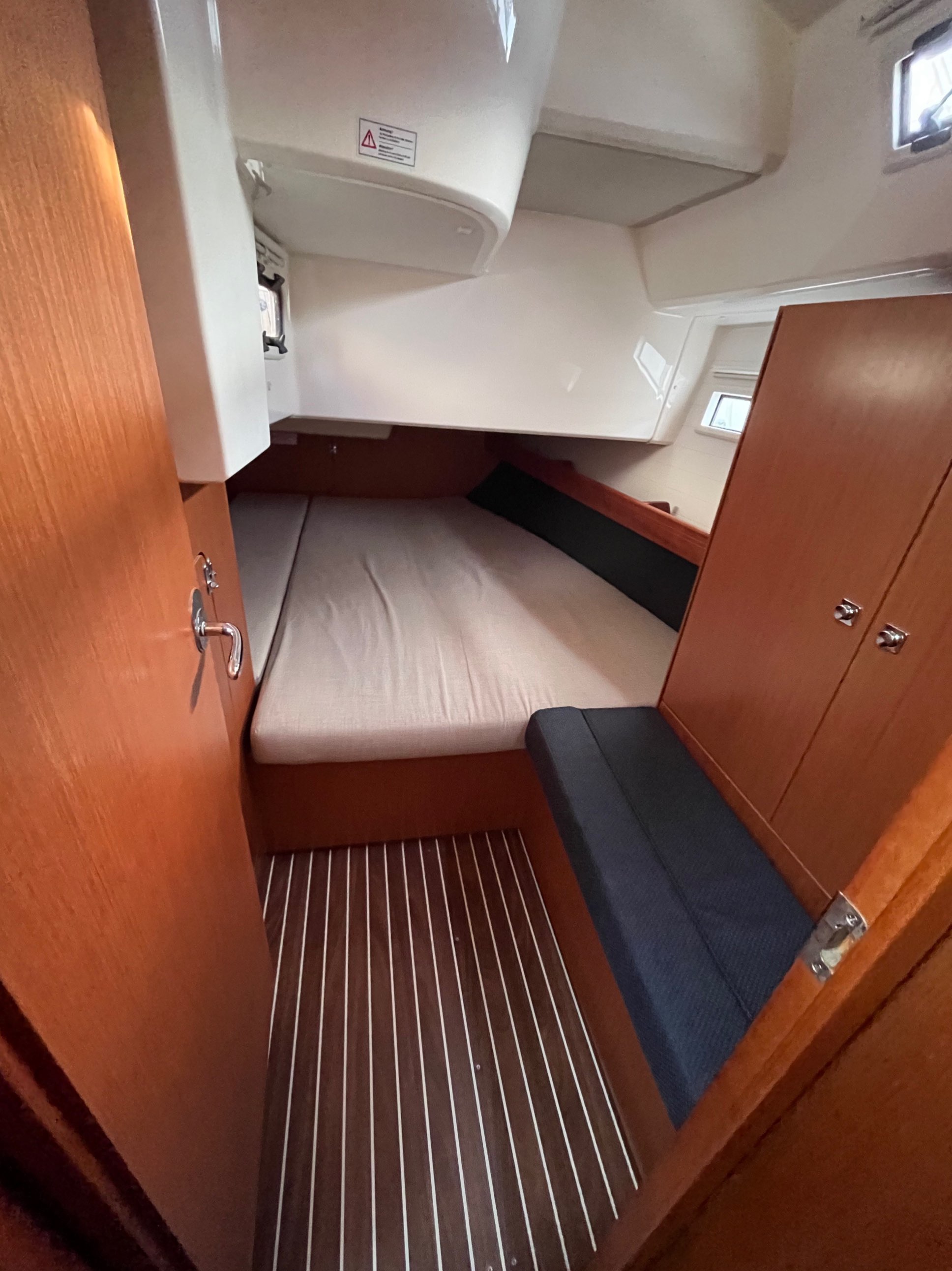 Bavaria Cruiser 41 — photo 8