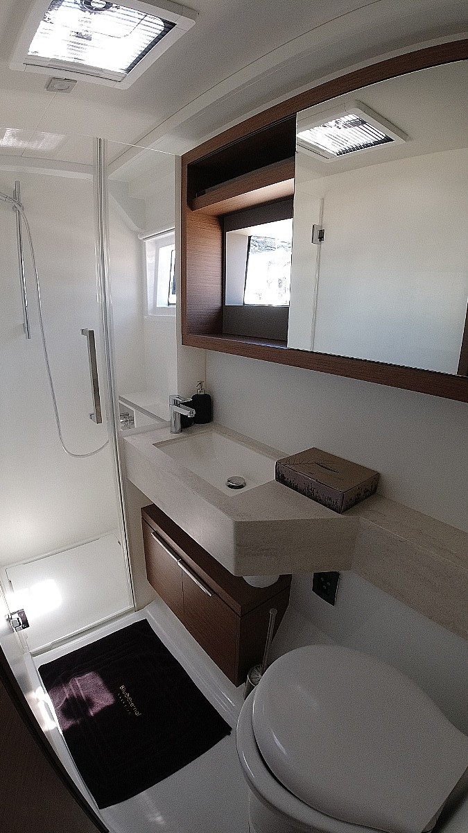 Lagoon 50 — photo 12