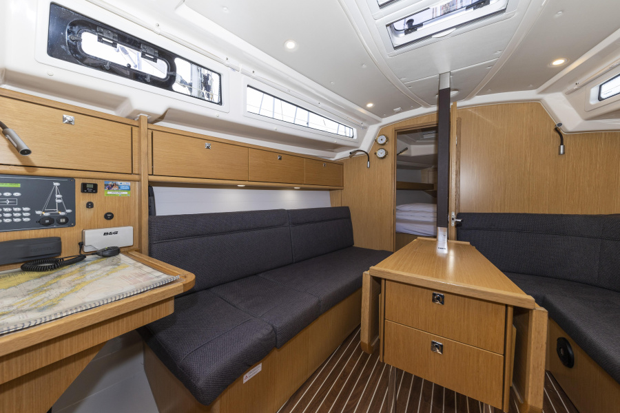 Bavaria Cruiser 34 Style — photo 6