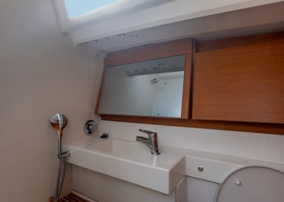 Sun Odyssey 440 — photo 10